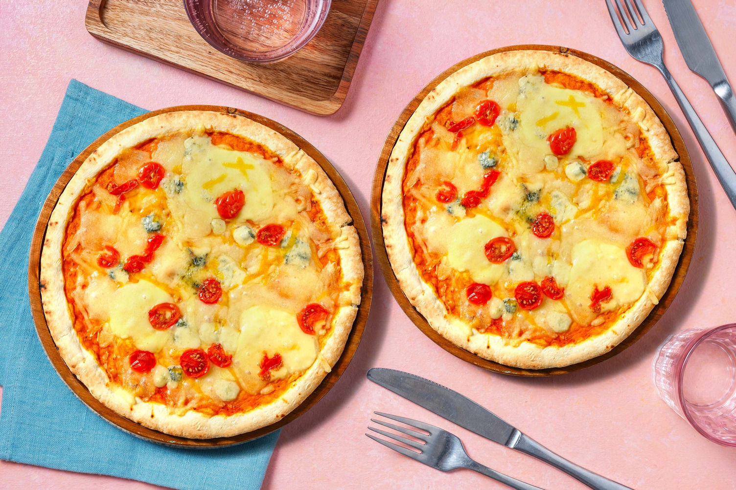 Pizza 5 formaggi Dubbele portie Recept HelloFresh