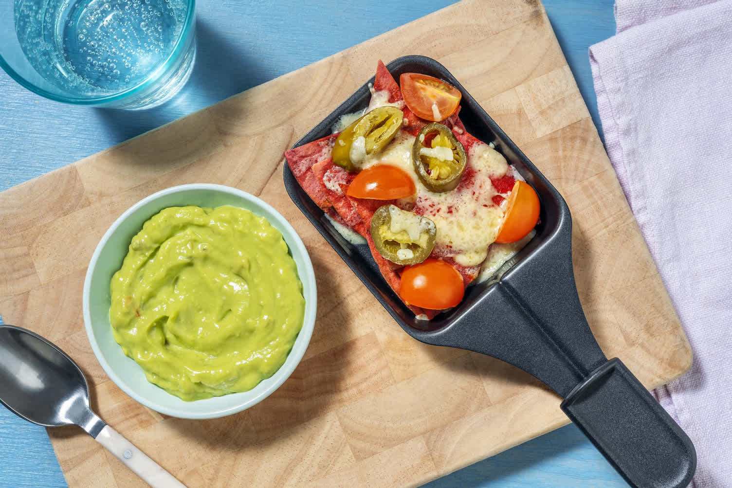 Nacho&amp;#39;s met avocadodip Recept | HelloFresh