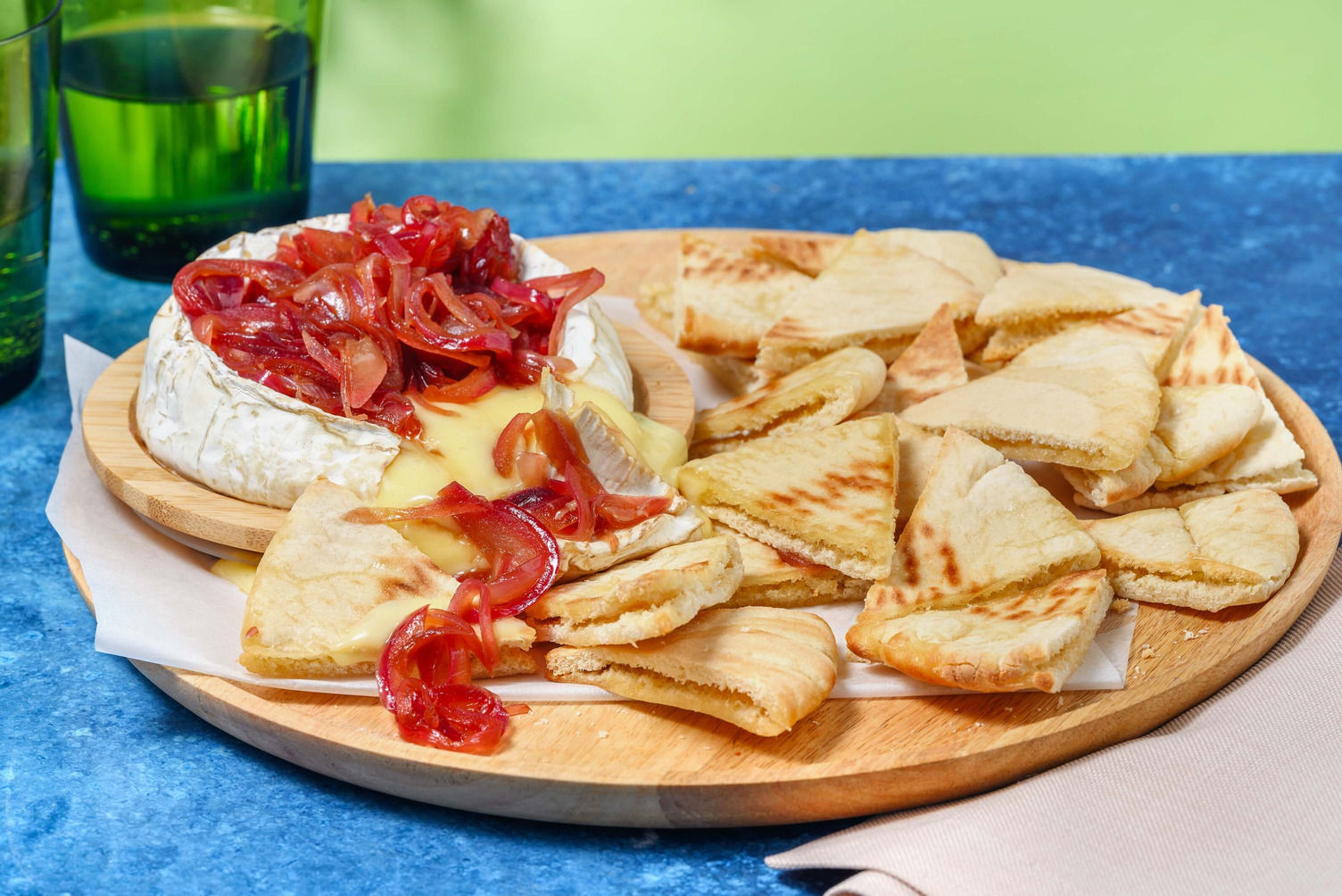 Baked Camembert and Garlic Bread Dippers Recipe HelloFresh
