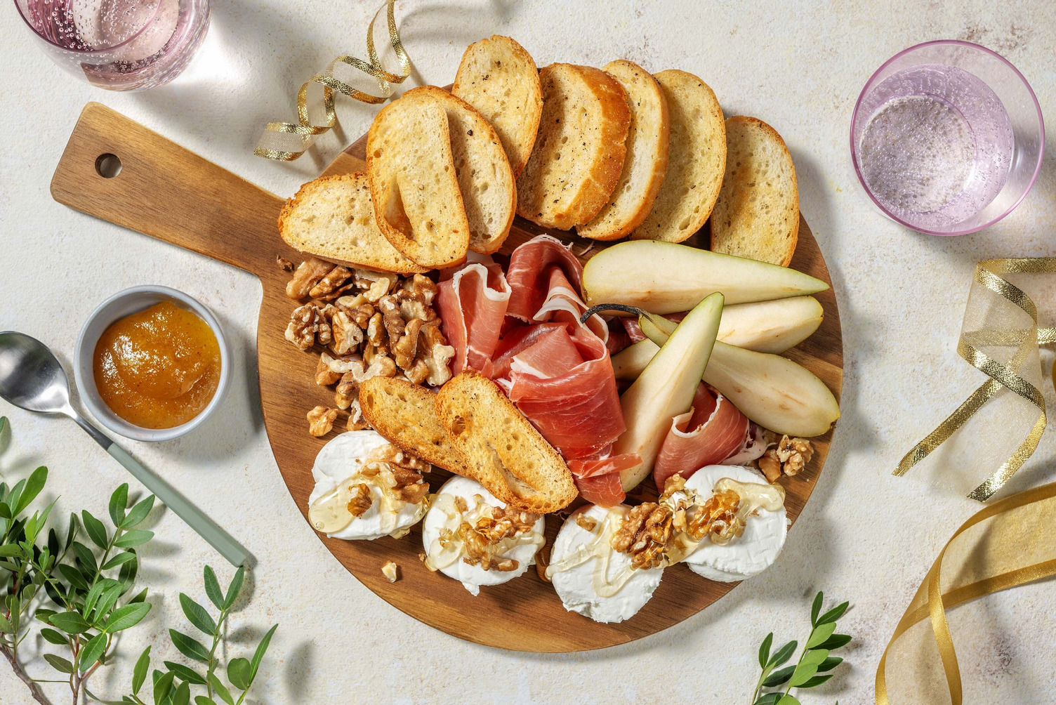 Goat's Cheese, Serrano & Pear Charcuterie Board Recipe HelloFresh