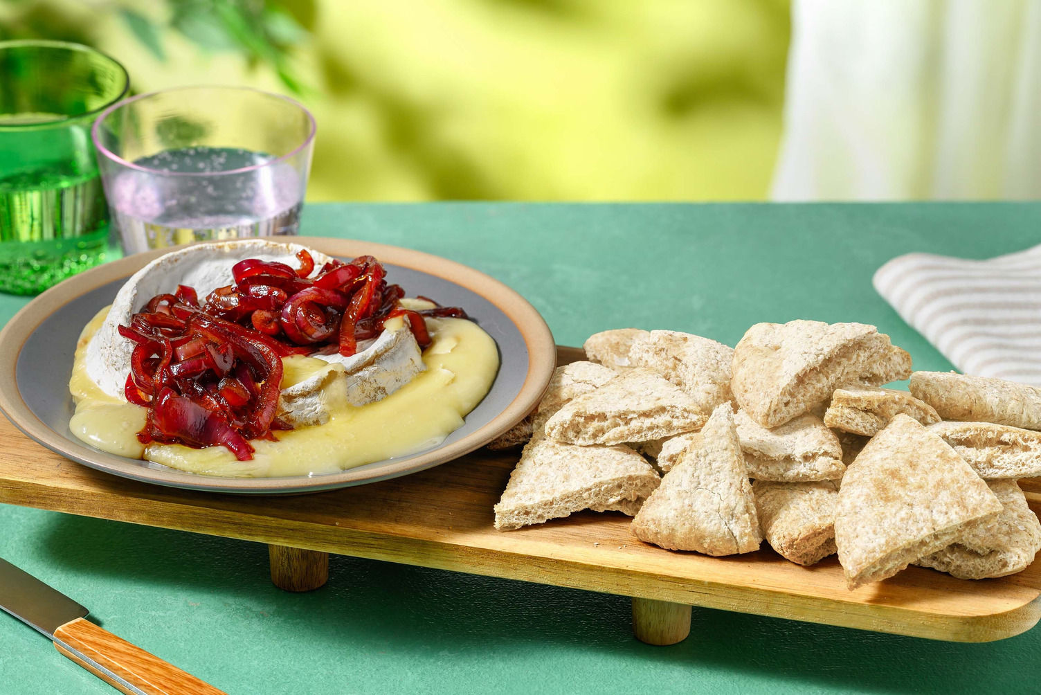 Baked Camembert and Garlic Bread Dippers Recipe HelloFresh