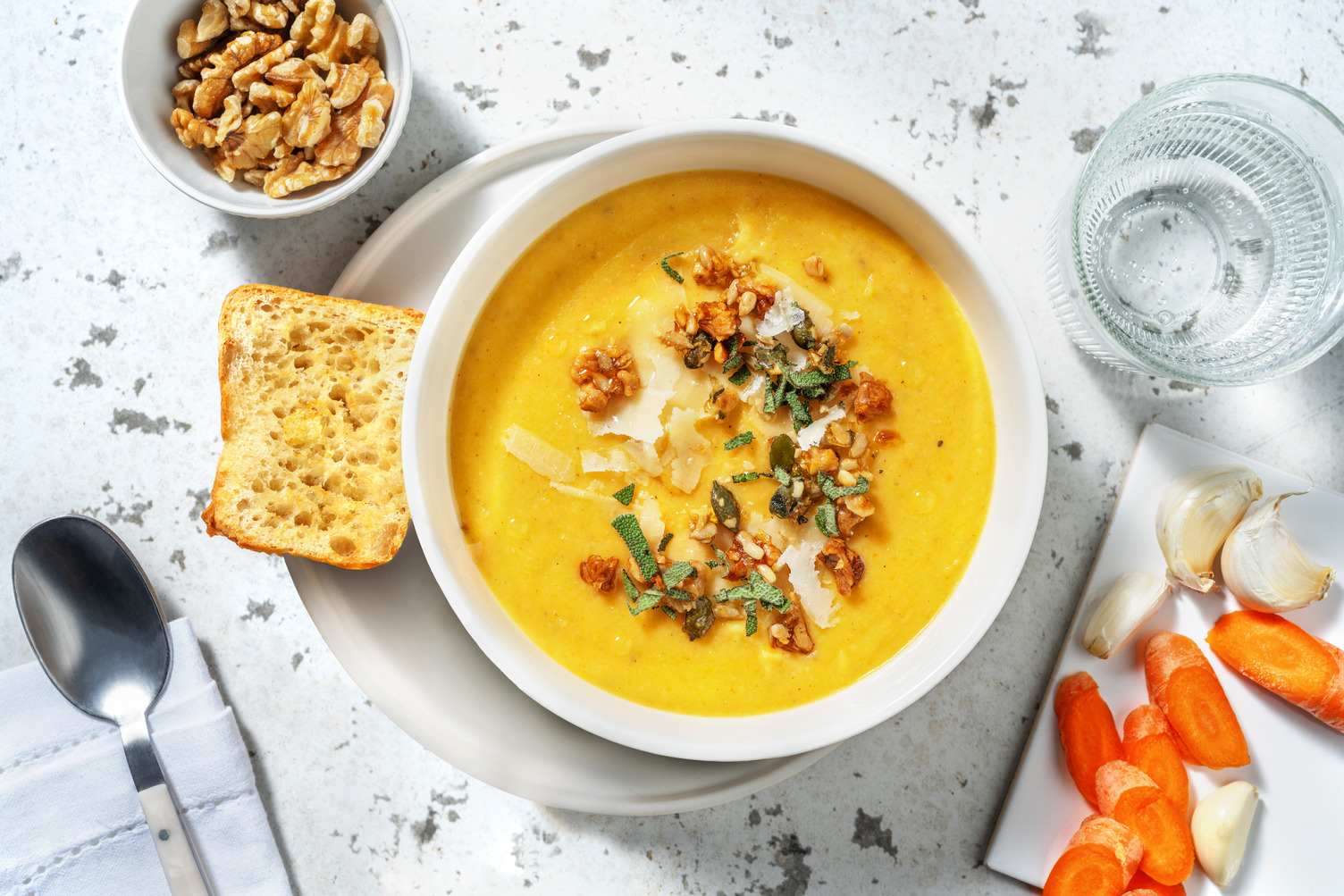 Soupe de célerirave & carotte Recette HelloFresh