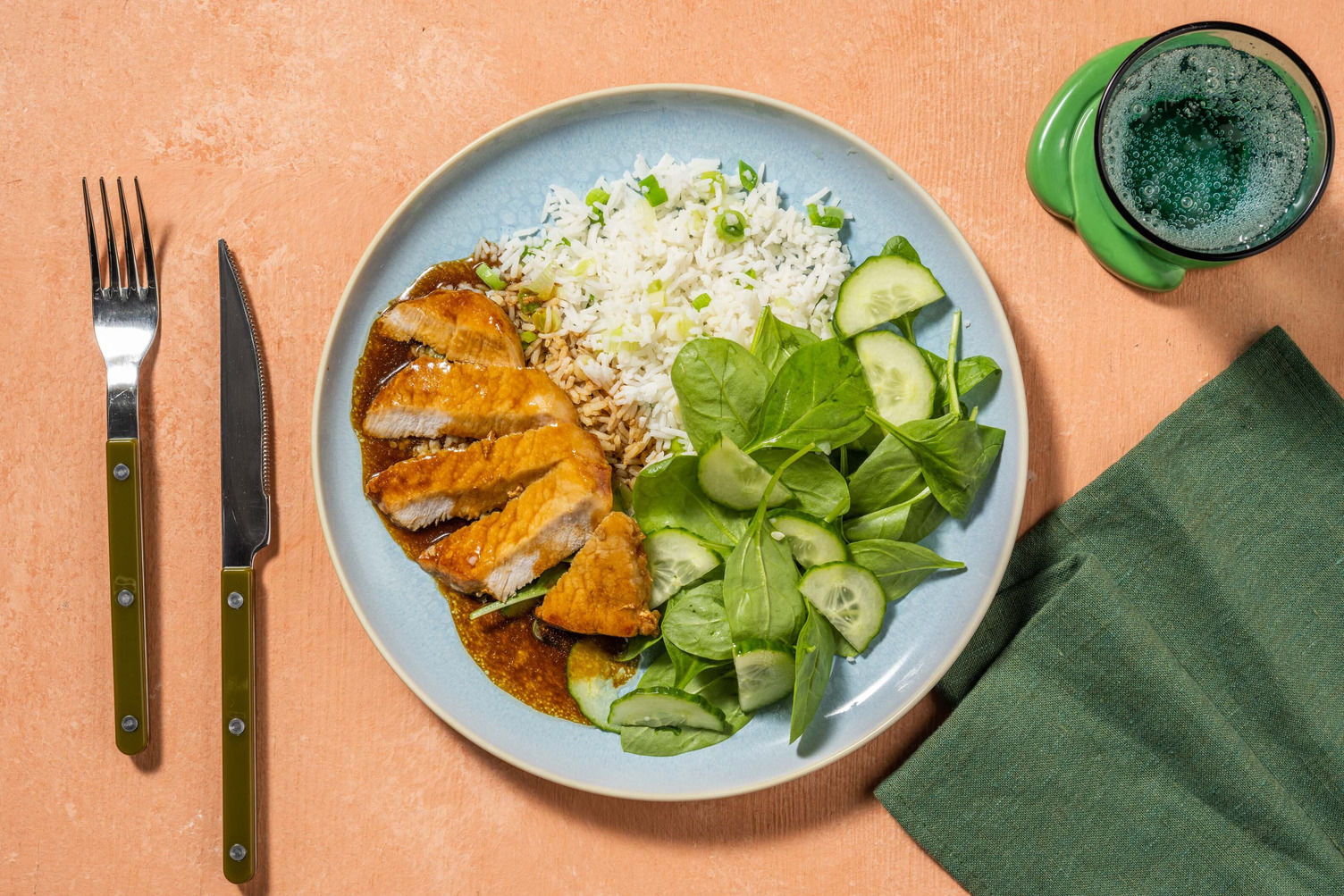 Honungs- och sojaglaserat fläsk Recept | HelloFresh