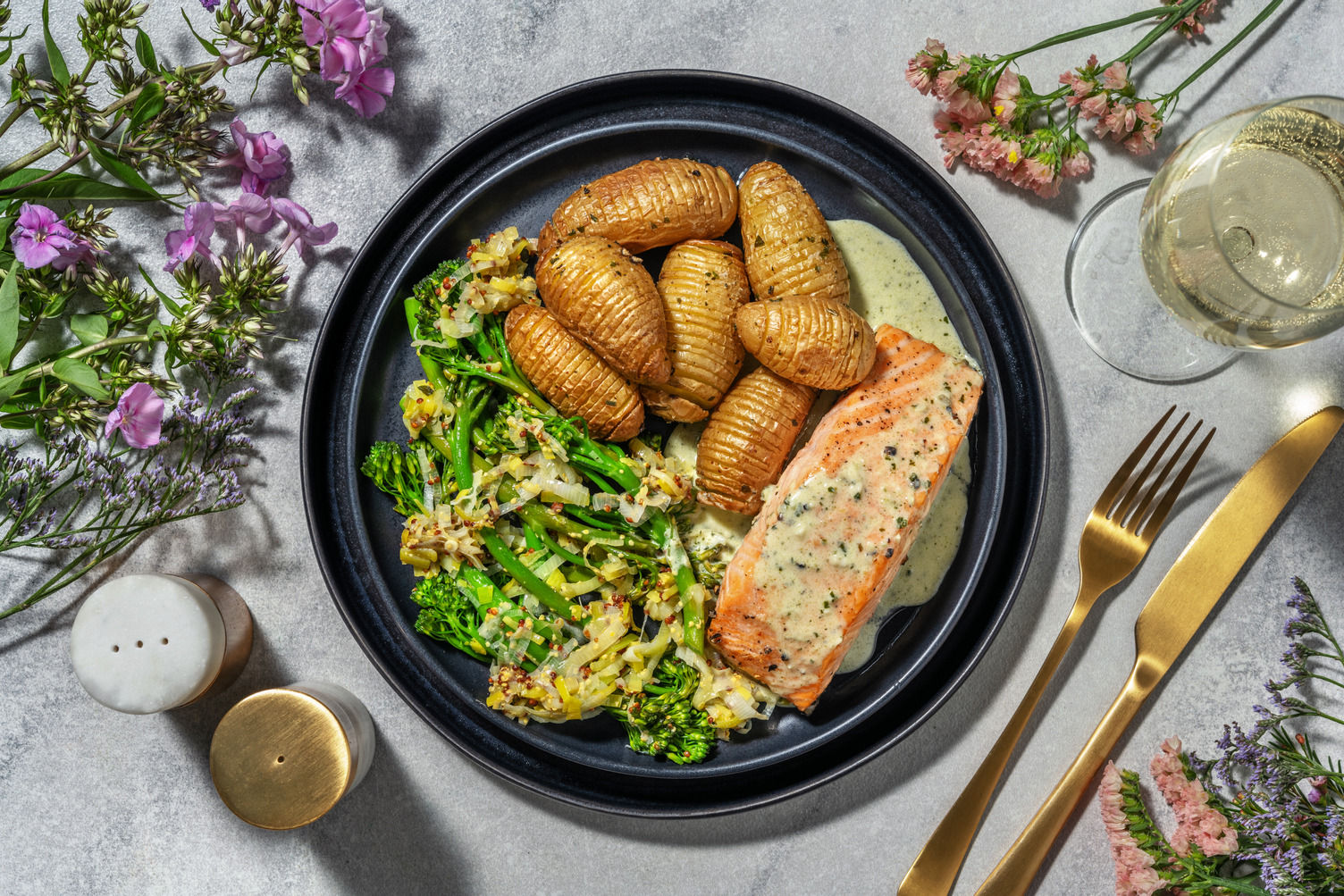 Roasted Salmon and Creamy Pesto Sauce Recipe HelloFresh