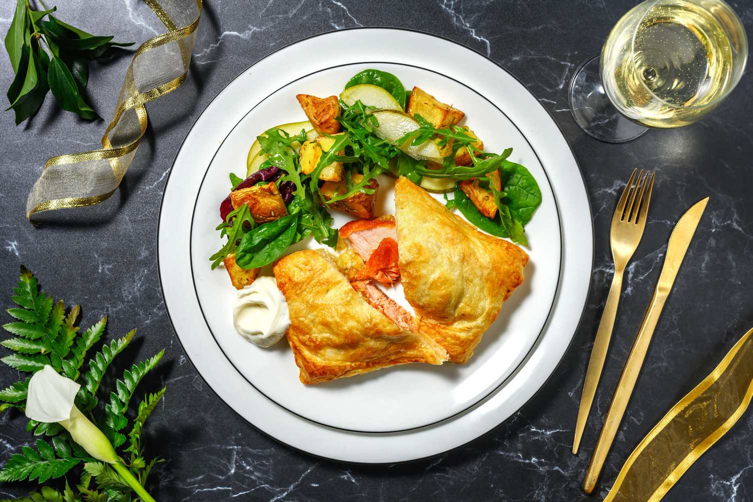 Fig Jam and Goat's Cheese Salmon en Croute Recipe HelloFresh