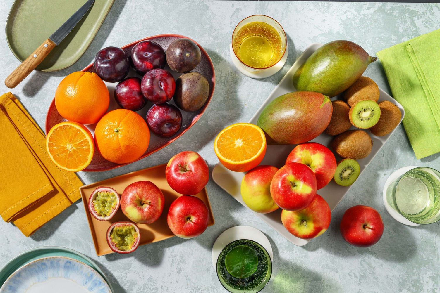 Large Seasonal Fruit Selection 6 types of fruit, 26 pieces Recipe