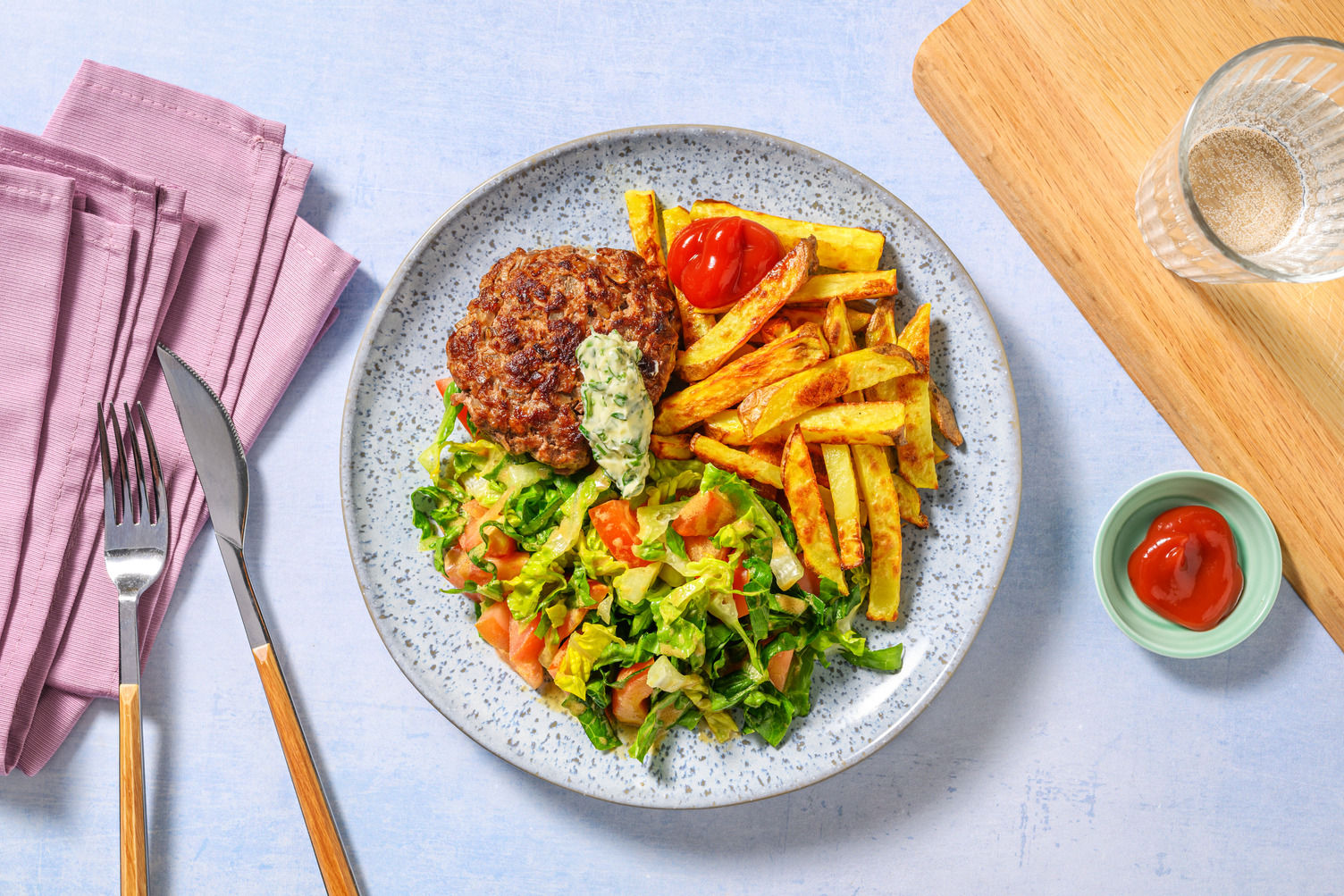 Steak Hach Frites Beurre Aux Herbes Recette HelloFresh steak-hach-frites-beurre-aux-herbes-recette-hellofresh