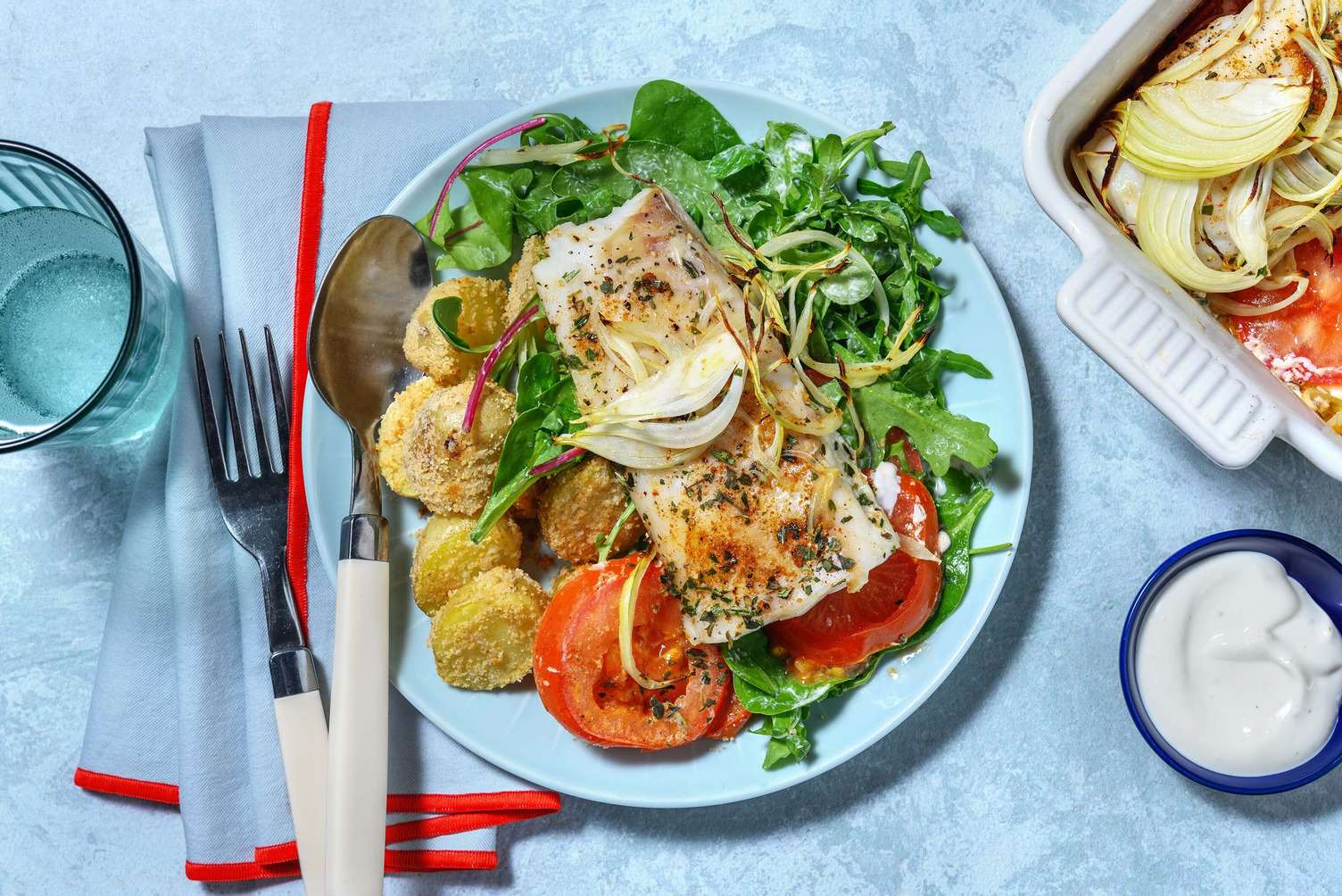 Kabeljau im Ofen gebacken auf Tomatenbett Rezept | HelloFresh