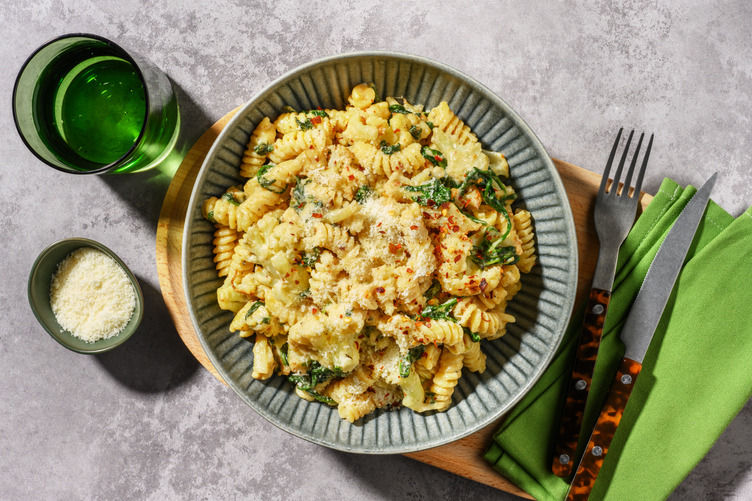 Quick Herby Cauliflower, Chicken & Cheese Fusilli Recipe | HelloFresh