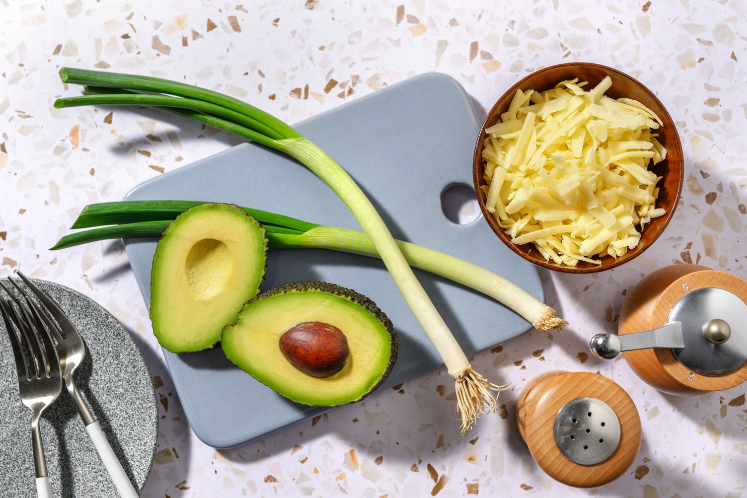 Spring onion, Avocado & Cheddar Cheese Recipe | HelloFresh
