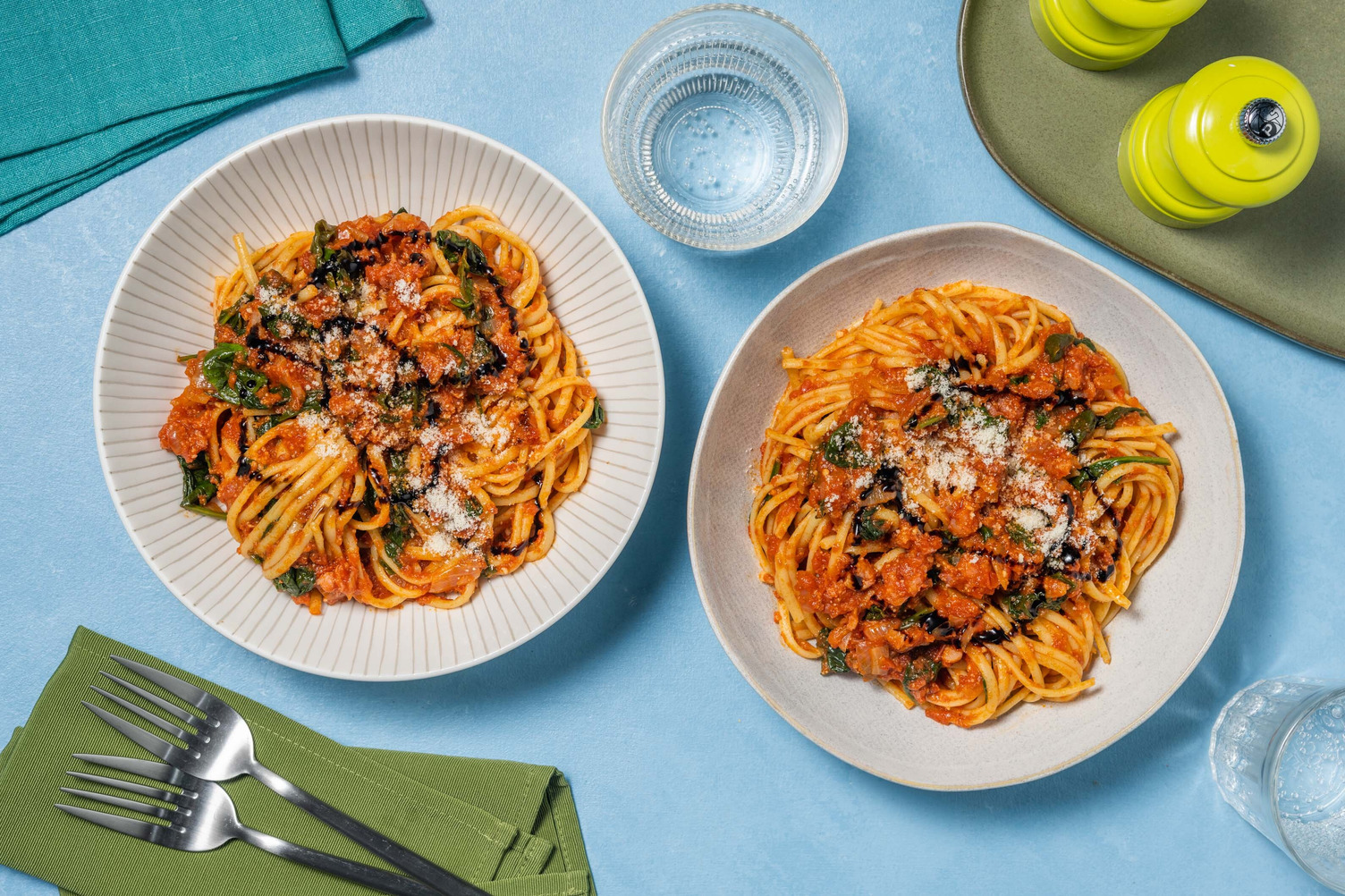 Bacon Linguine Amatriciana Recipe | HelloFresh