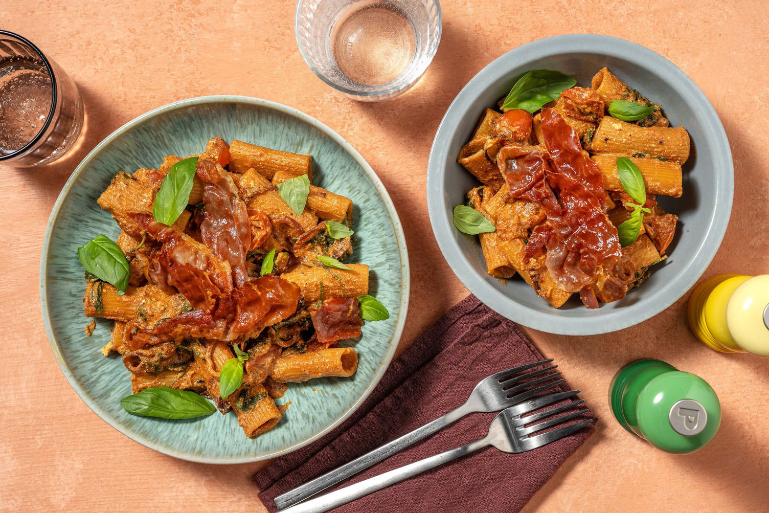 Hellofresh Rigatoni Rigatoni og sprø prosciutto %s oppskrift | HelloFresh