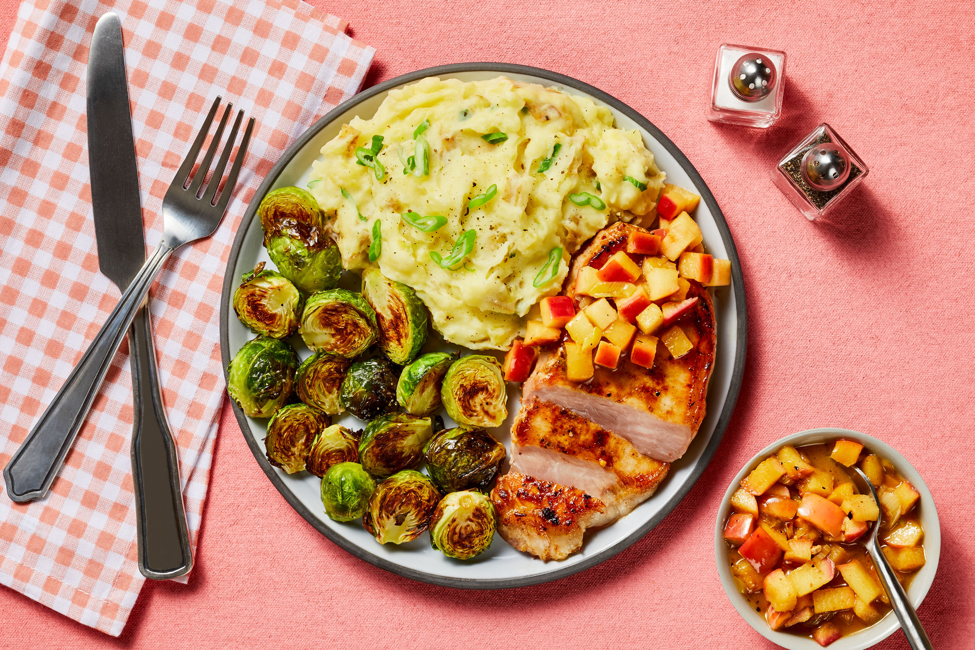 Hello Chop Brown Sugar Bourbon Pork Chops Recipe | HelloFresh