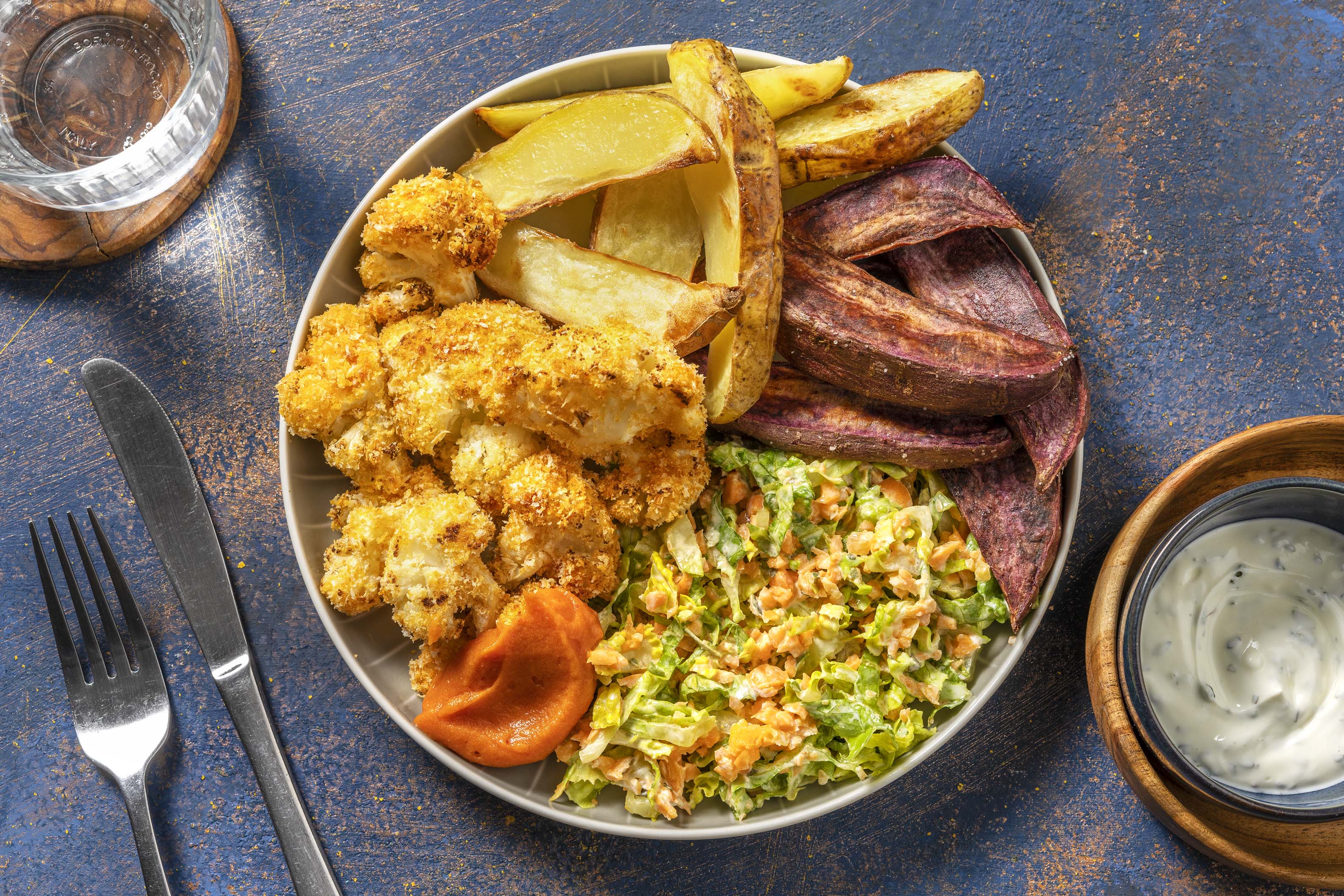 BuffaloBlumenkohlBites mit lila Süßkartoffeln Rezept HelloFresh