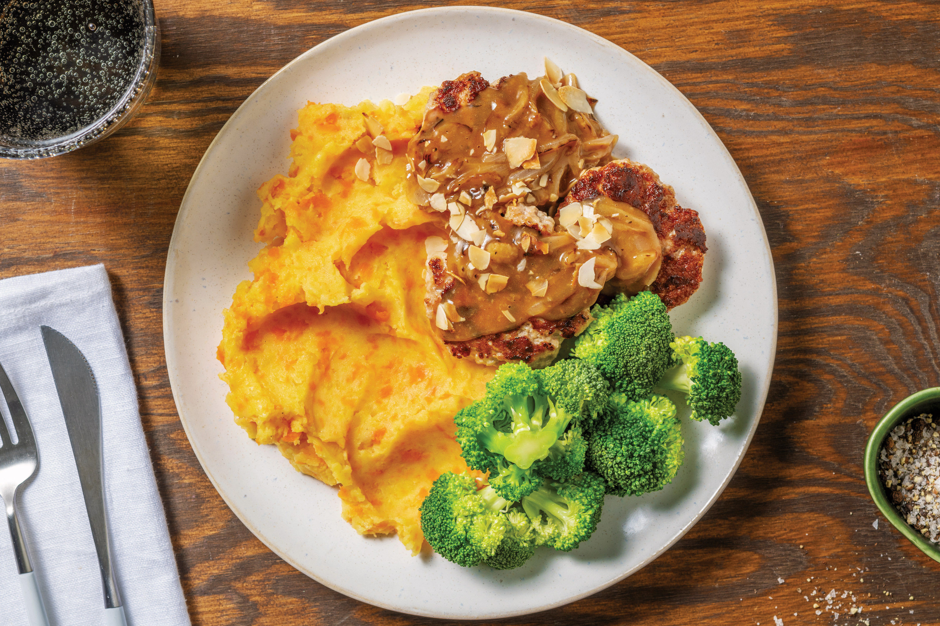Cheesy Pork Rissoles & Onion Gravy Recipe HelloFresh