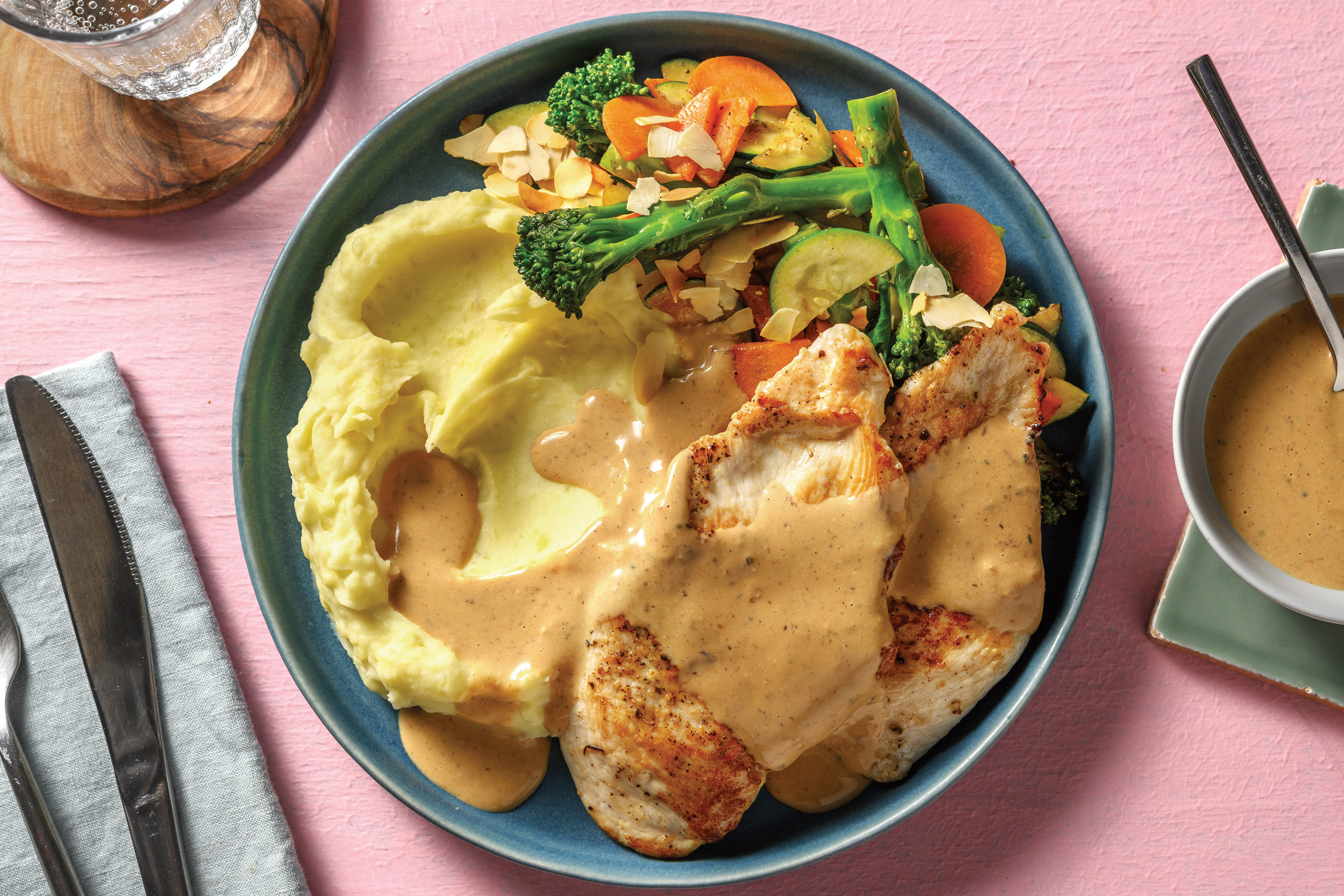 Chicken & Creamy Peppercorn Sauce Recipe | HelloFresh