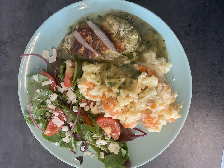 Easy chicken breast and gravy Recept HelloFresh