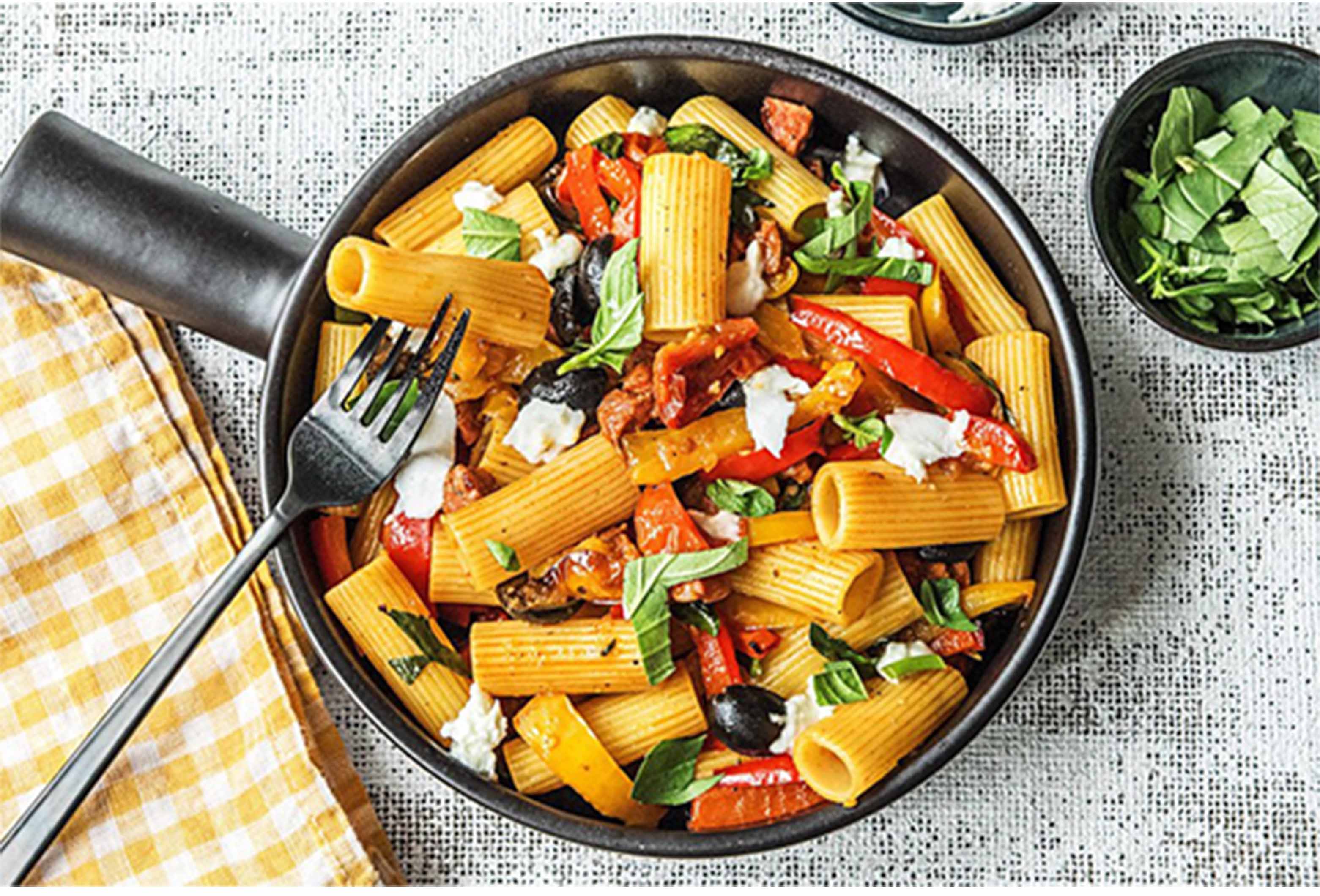 Rigatoni with Tomatoes and Mozzarella Recipe | HelloFresh