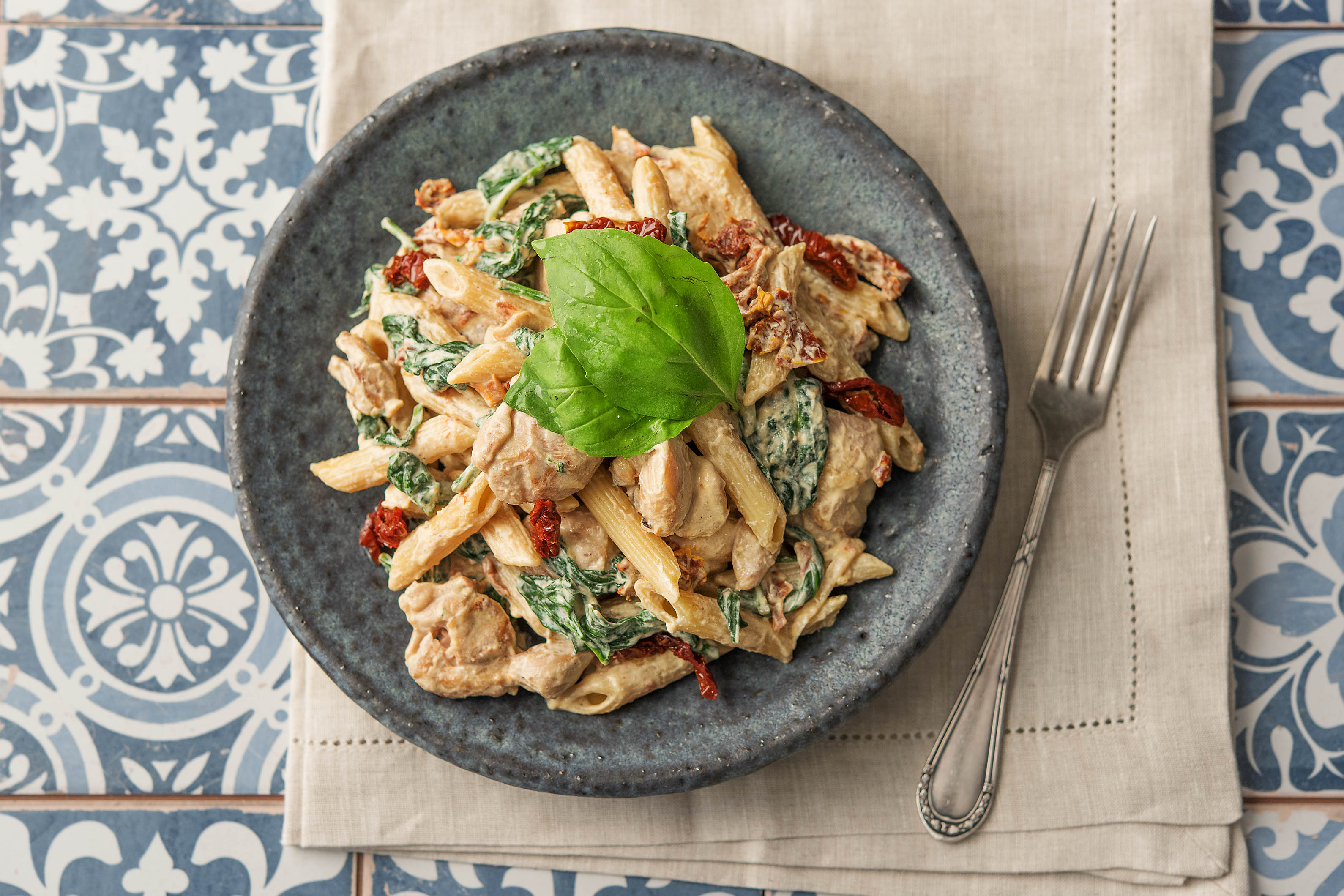 Creamy Sundried Tomato and Chicken Pasta Recipe HelloFresh