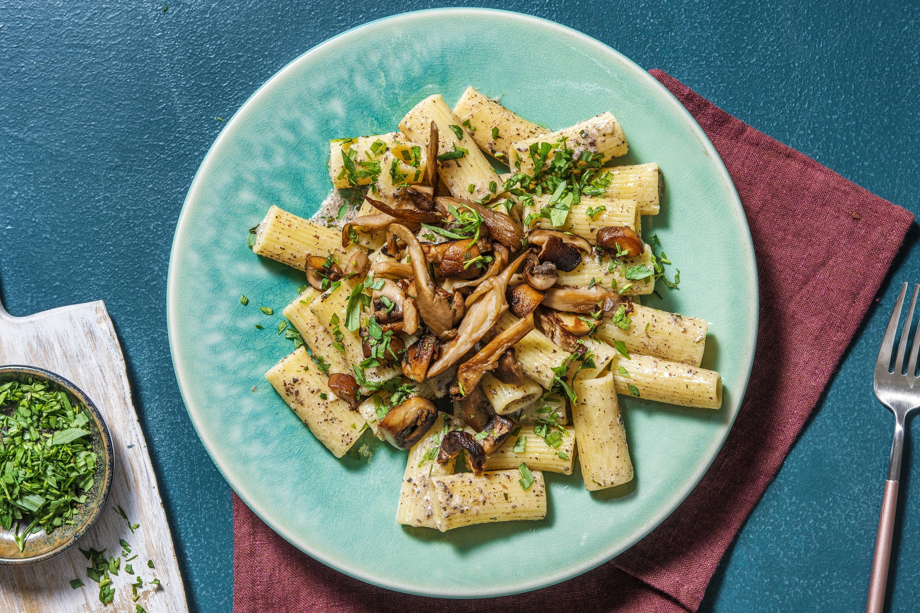 Mushroom Pasta With Garlic & Rosemary Recipe HelloFresh