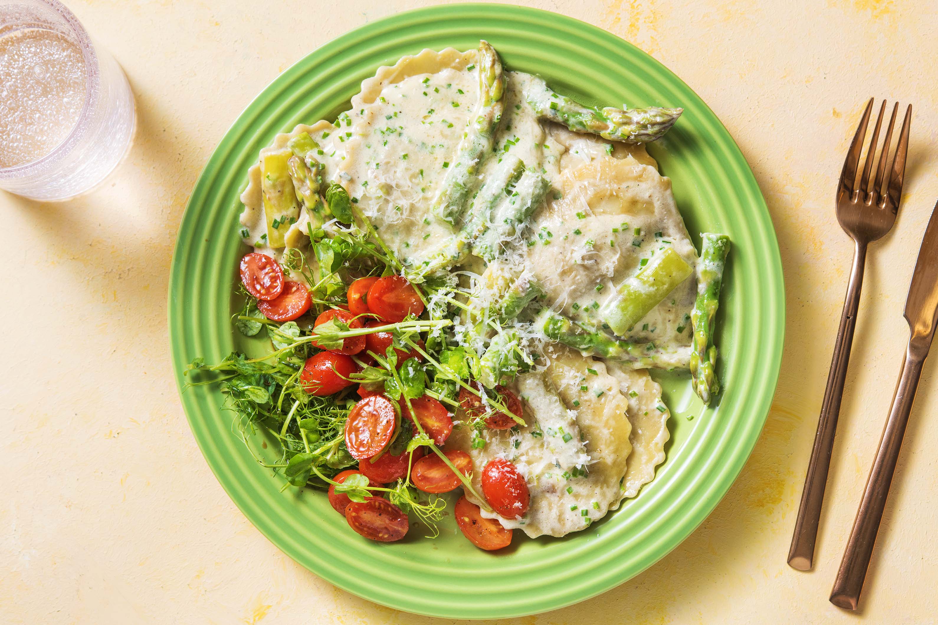 Pasta with Asparagus and Blue Cheese Sauce Recipe HelloFresh