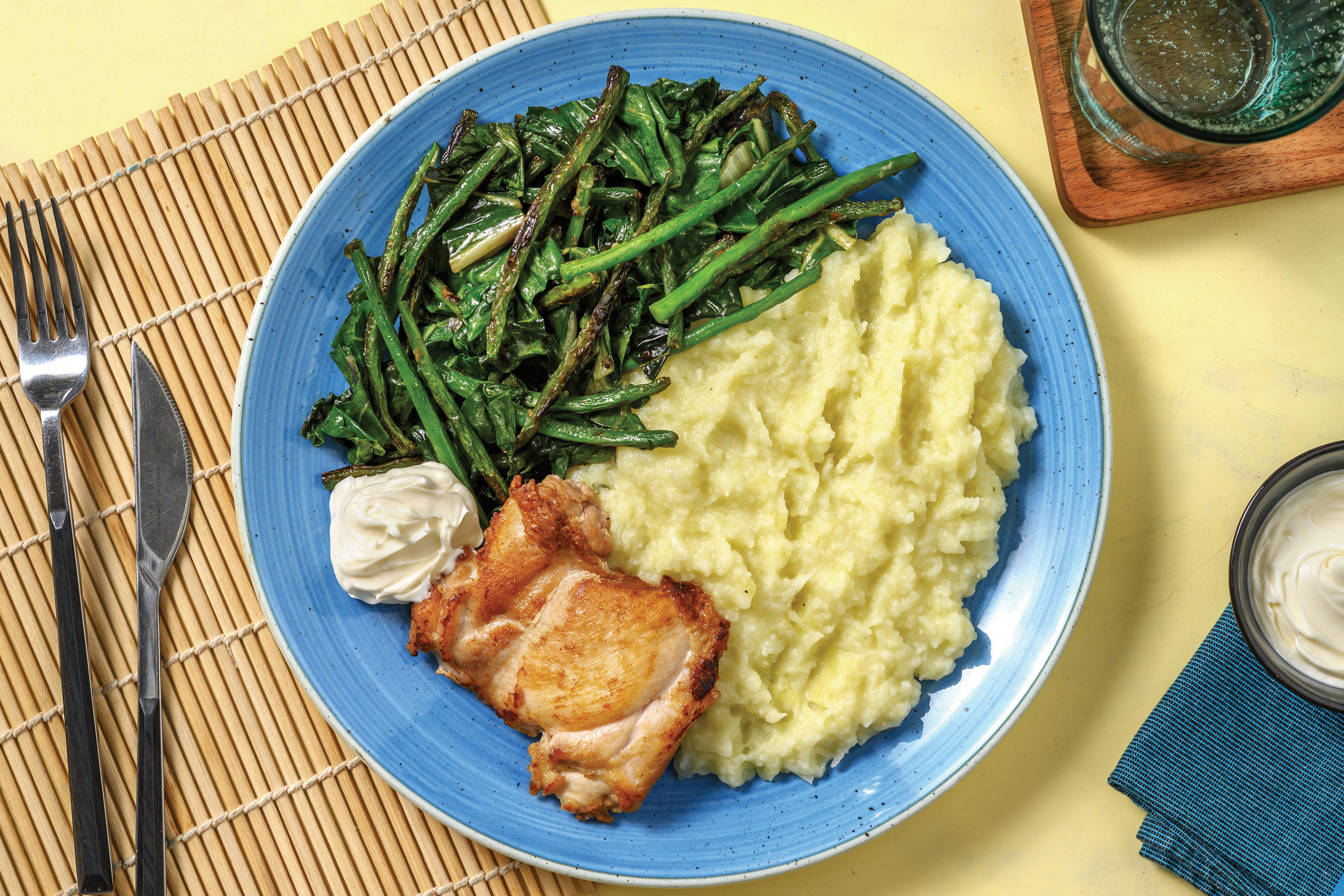 Easy Garlic Chicken & Cauli-Potato Mash Recipe | HelloFresh