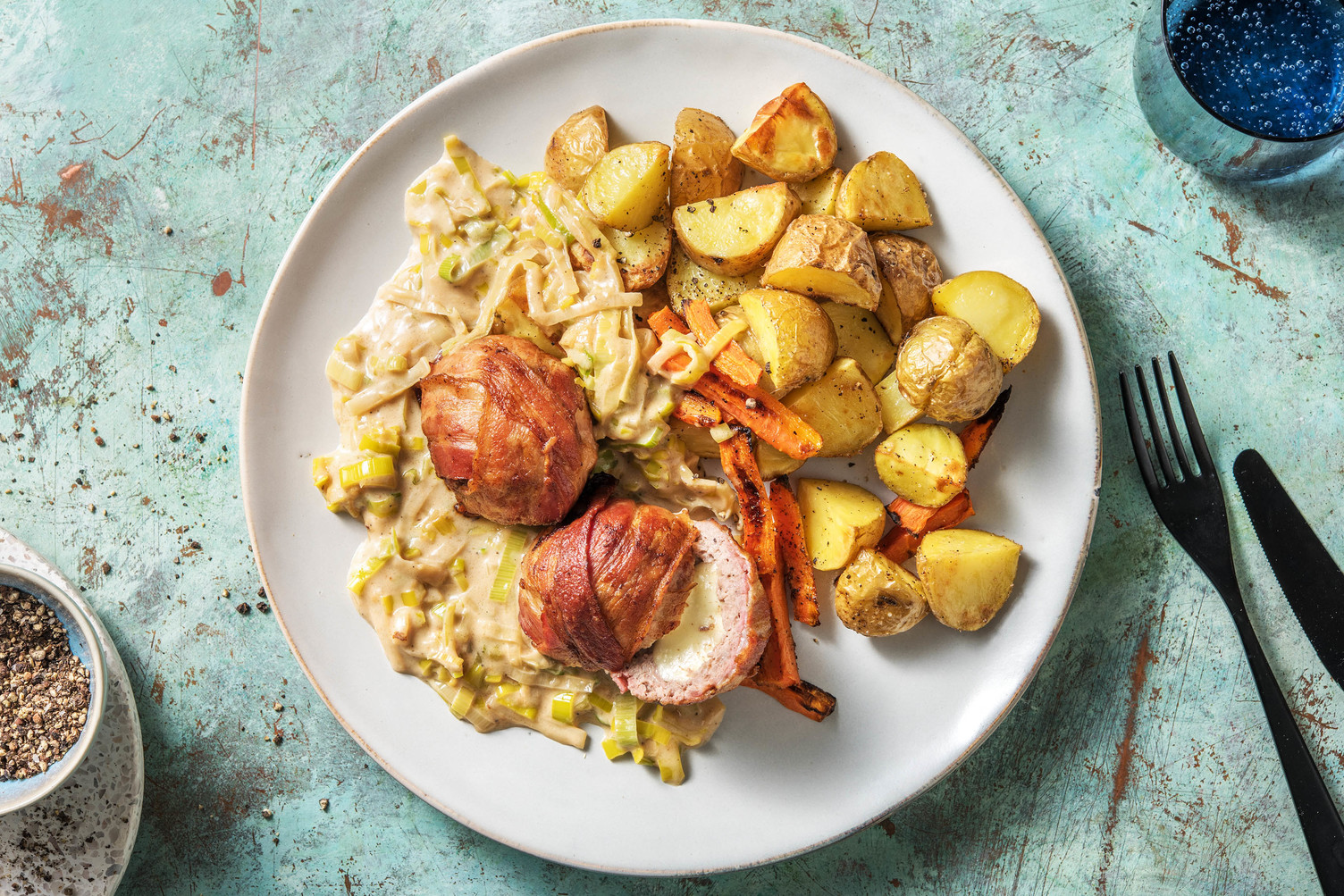 Hackbällchen gefüllt mit Mozzarella Rezept | HelloFresh