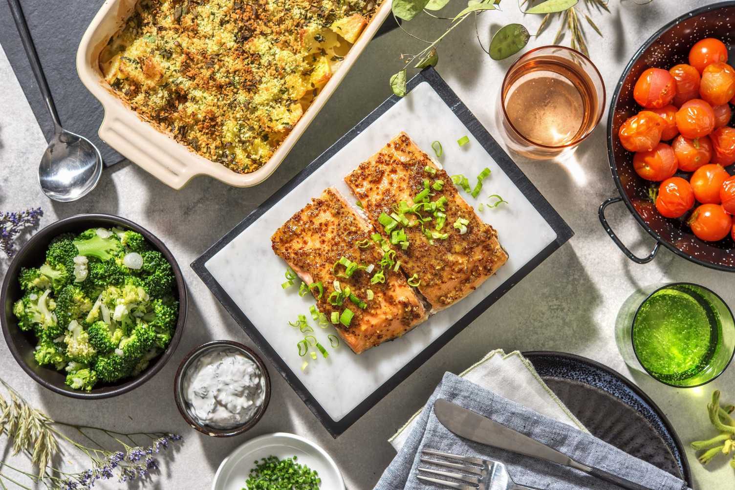 Honig-Senf-Lachsfilet aus dem Ofen Rezept | HelloFresh