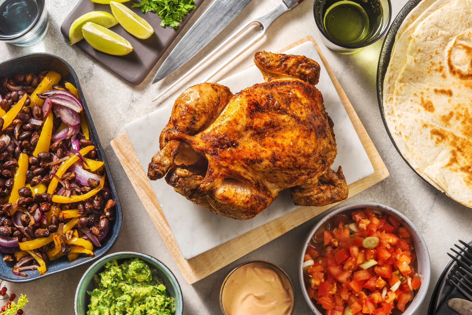 Mexikanisches Hähnchen mit Chipotle-Dip Rezept | HelloFresh Mexikanisches Hähnchen mit Chipotle-Dip Rezept | HelloFresh