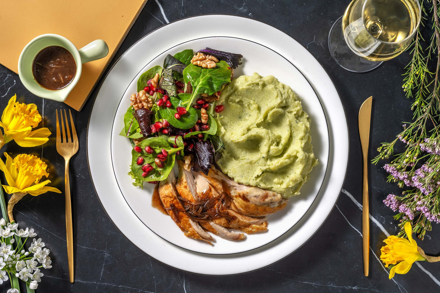 Entenbrustfilet in Balsamico-Zwiebel-Soße Rezept | HelloFresh