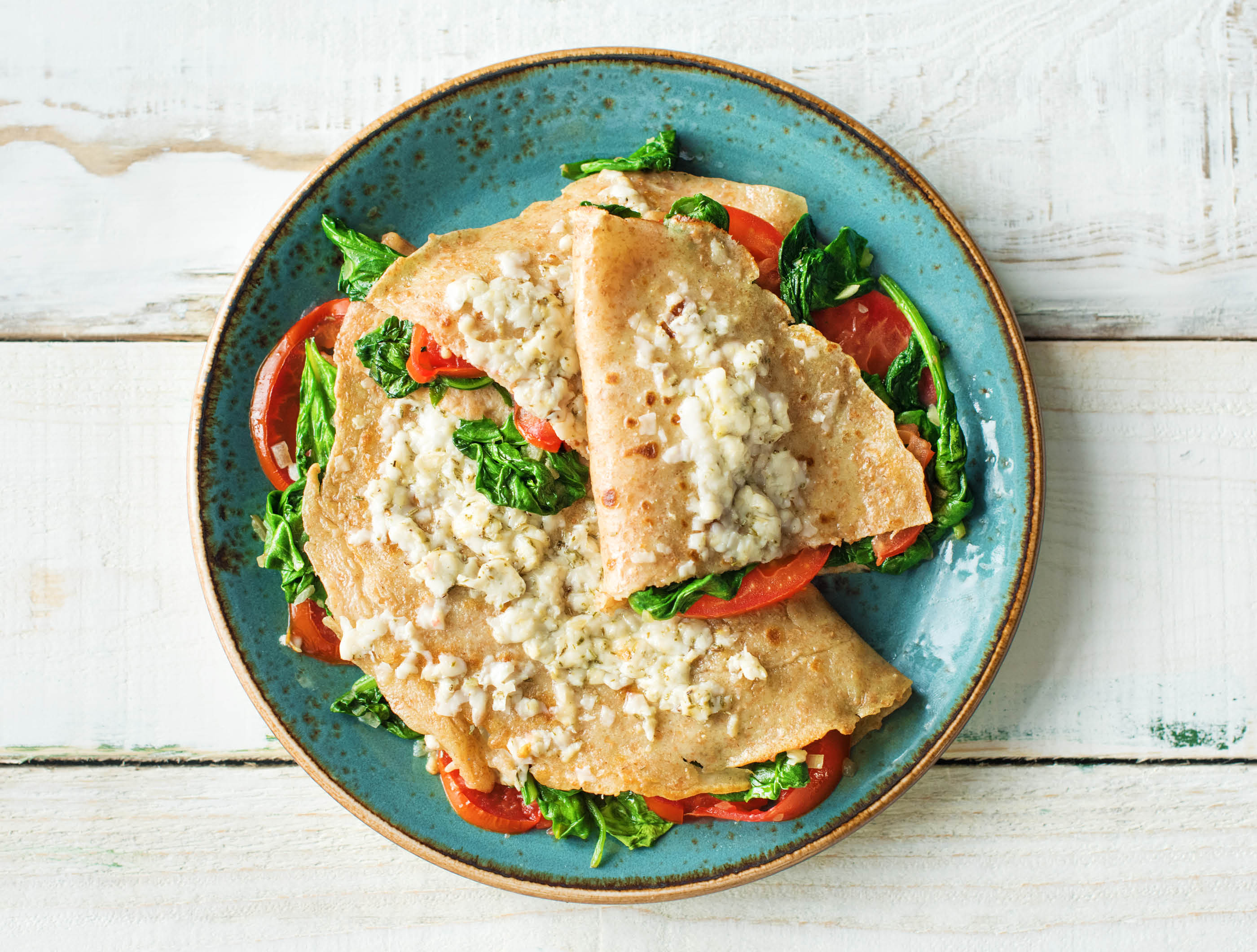 Quesadilla’s met spinazie, tomaat en kruidenkaas Recept HelloFresh