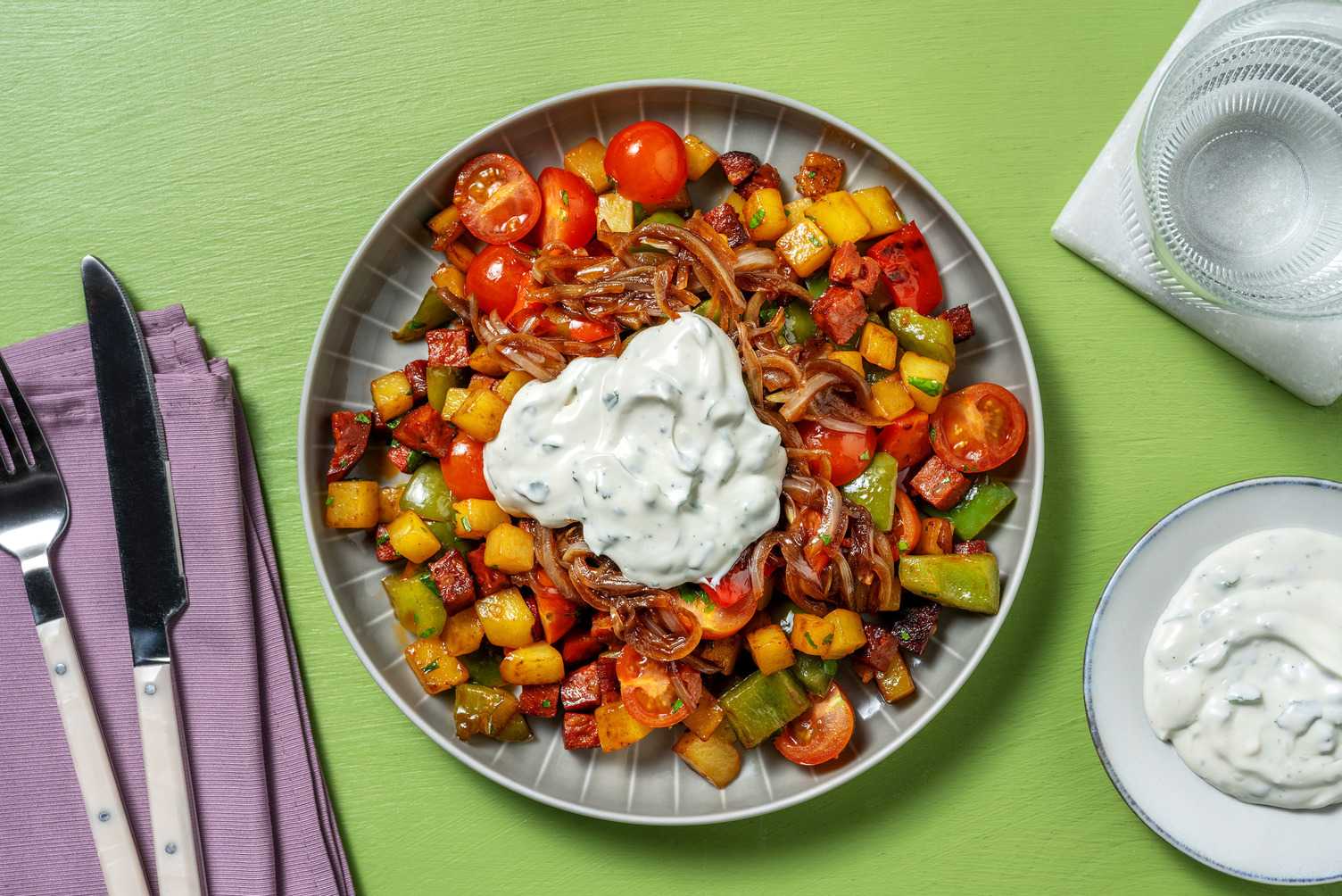 Rauchige Chorizo-Kartoffelpfanne mit Paprika Rezept | HelloFresh