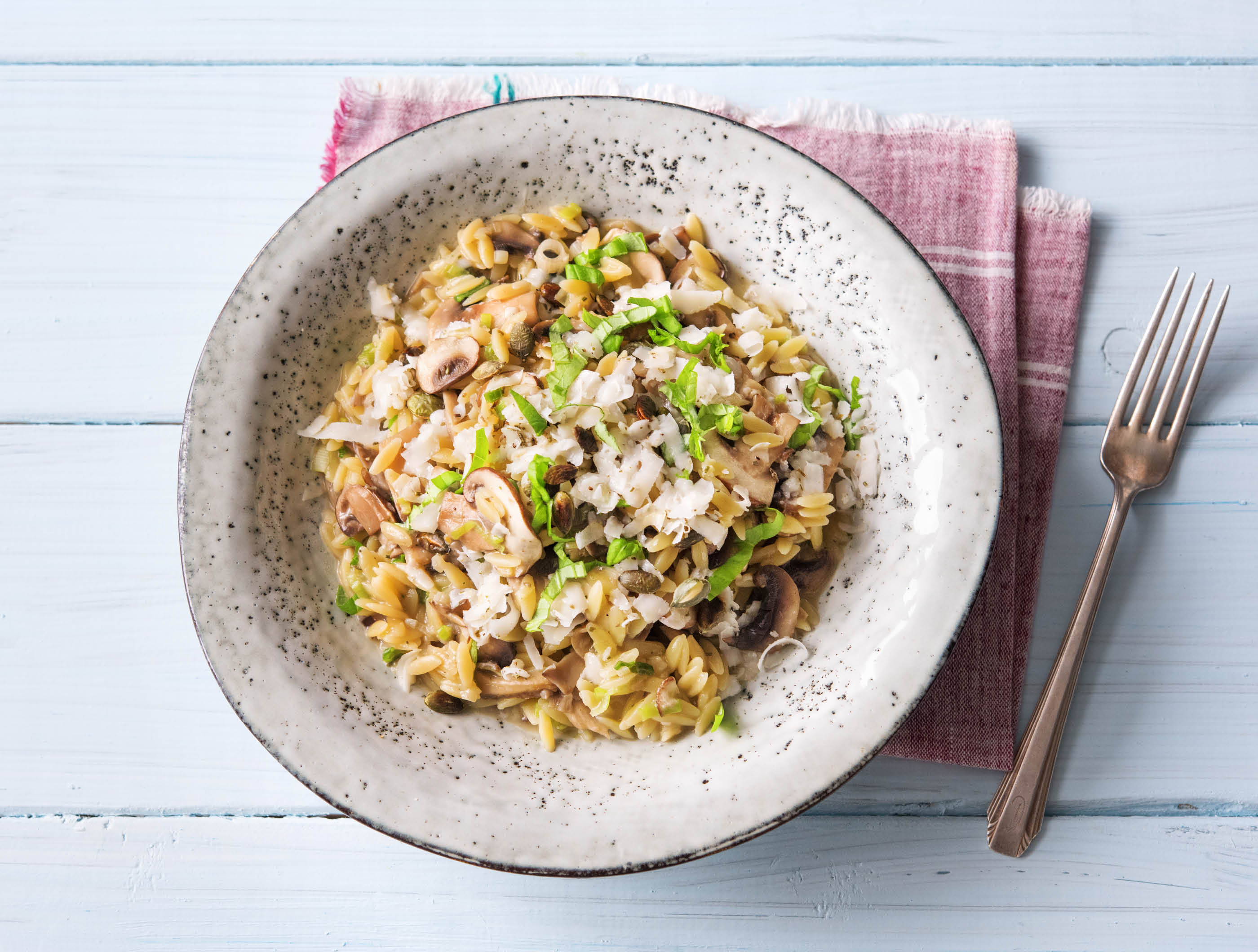 Risotto van orzo met paddenstoelen en kruidenkaas Recept HelloFresh