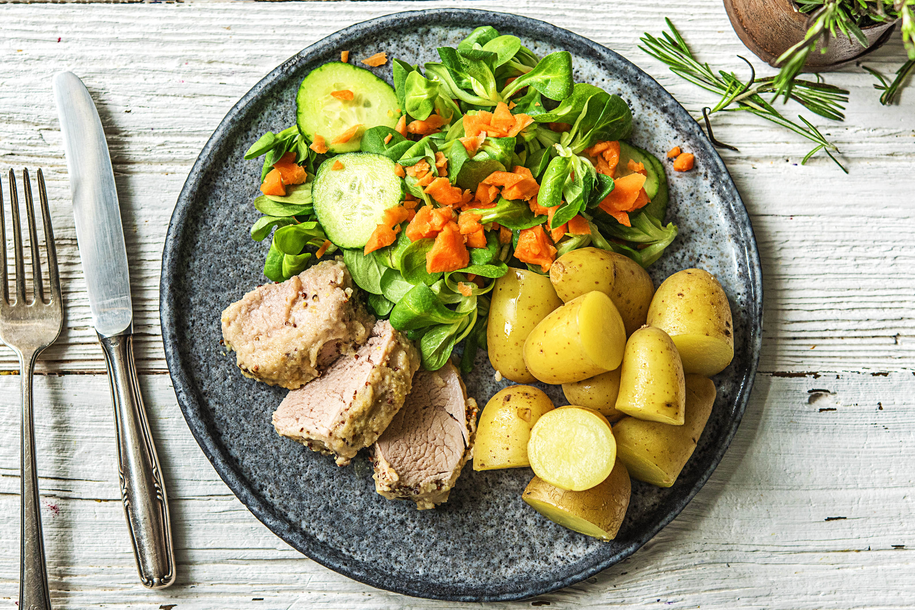 Saftiges Schweinefilet Mit Senfkruste Rezept | HelloFresh