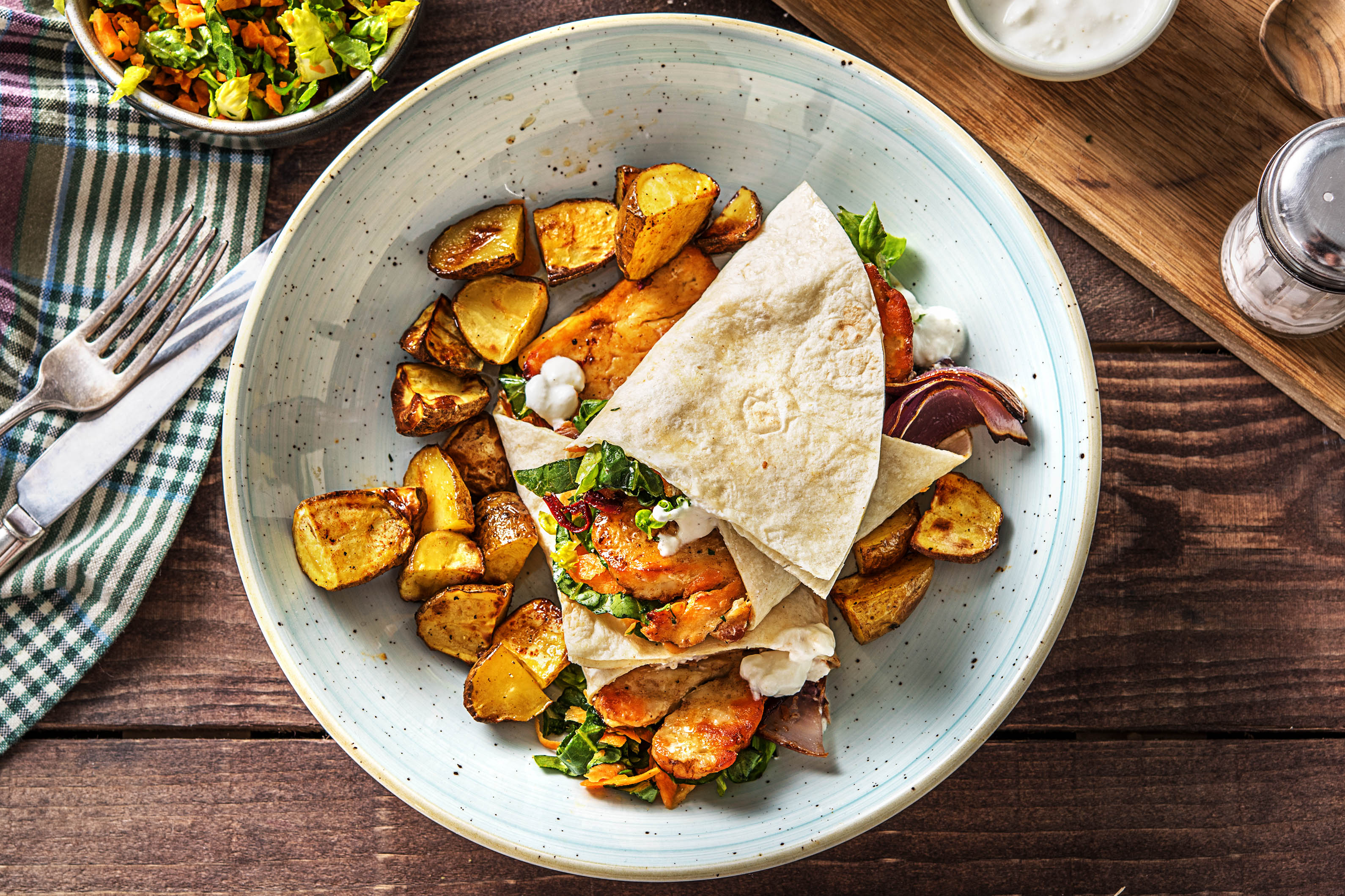 Scharfe Piri Piri-Halloumi-Wraps Rezept | HelloFresh