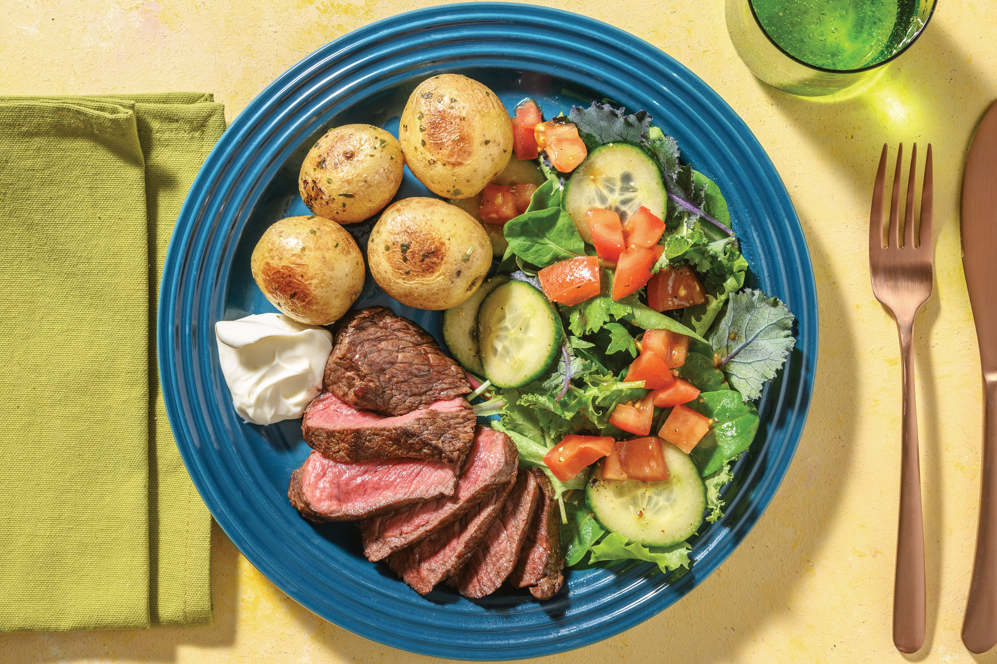 Beef Rump & Garlic Butter Potatoes with Truffle Mayo Recipe HelloFresh