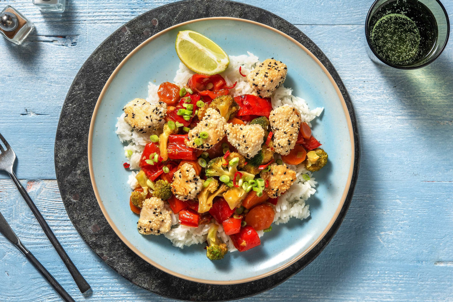 Sesamhähnchen mit Teriyaki-Stir-Fry Rezept | HelloFresh Sesamhähnchen mit Teriyaki-Stir-Fry Rezept | HelloFresh