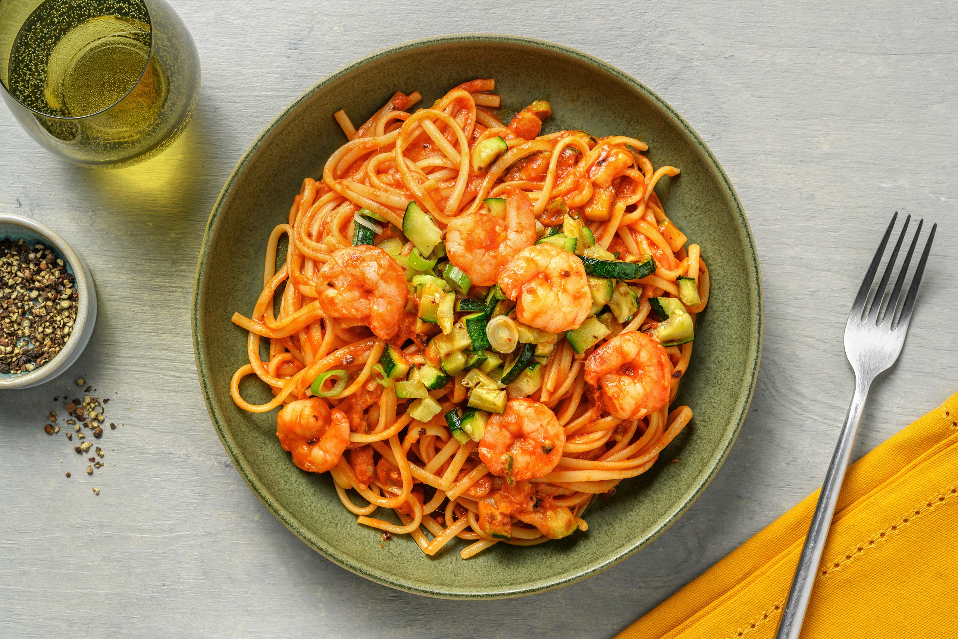 Spicy Prawn Linguine Recipe | HelloFresh