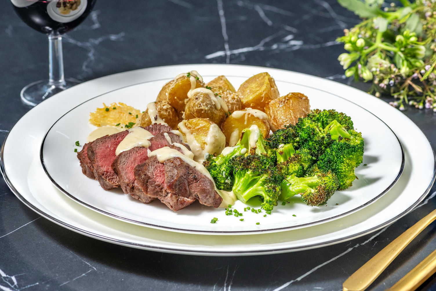 Steak and Horseradish Cheese Sauce Recipe HelloFresh