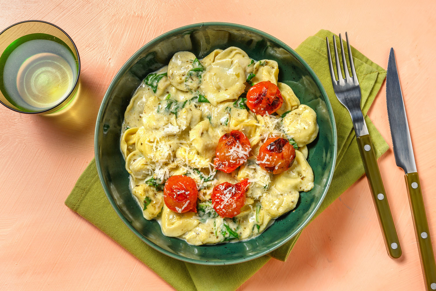 Cheese Tortellini and Creamy Pesto Sauce Recipe HelloFresh