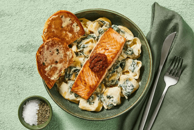 Tortelloni with Sun Dried Tomato Salmon