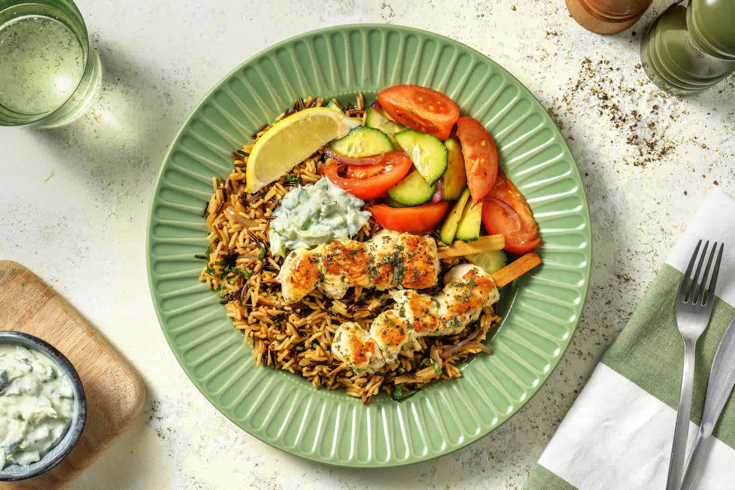 Hähnchen-Souflaki mit Oregano Rezept | HelloFresh