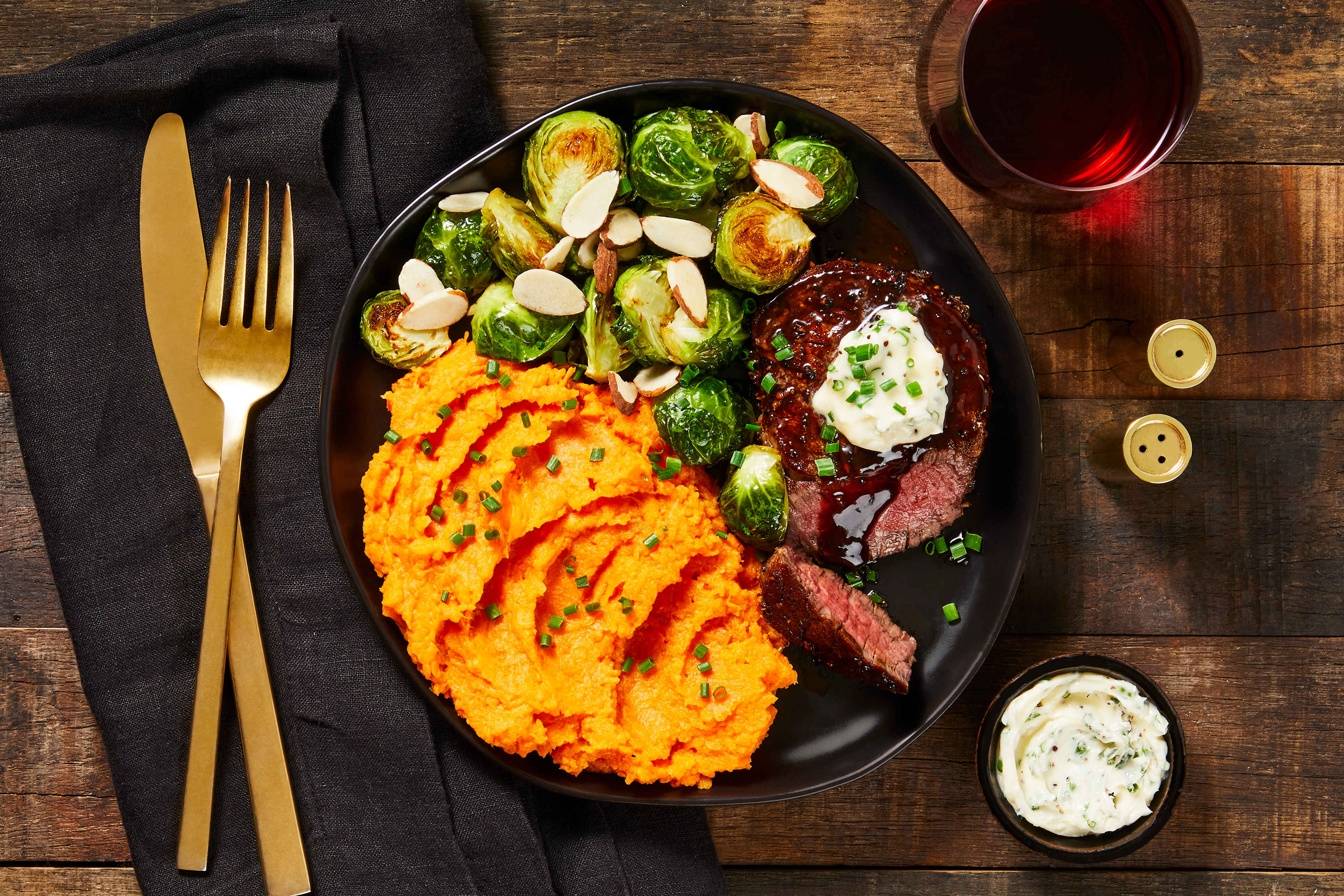 PeppercornCrusted Beef Tenderloin Recipe HelloFresh