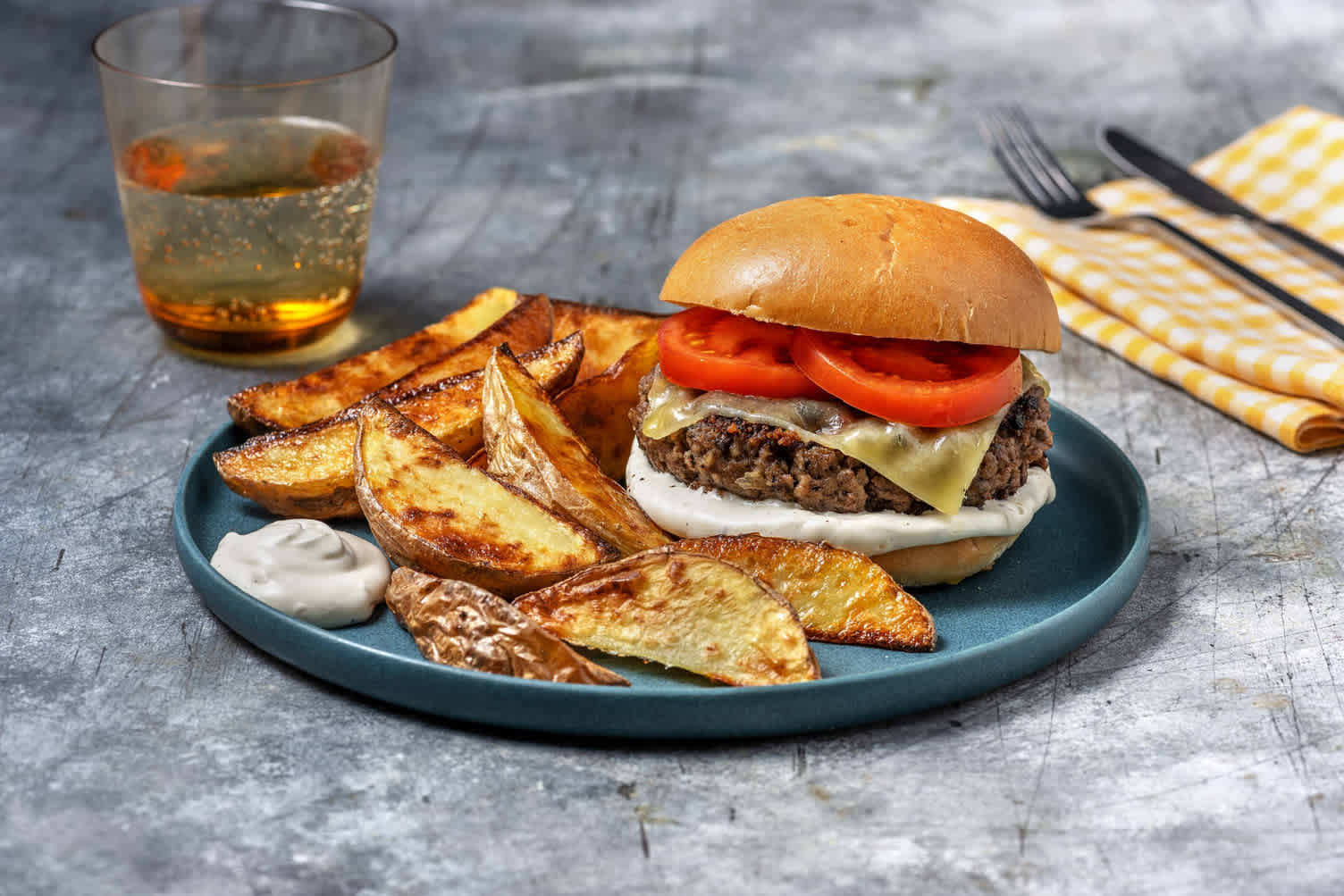 Cheeseburger mit Rinderhack-Pilz-Patty