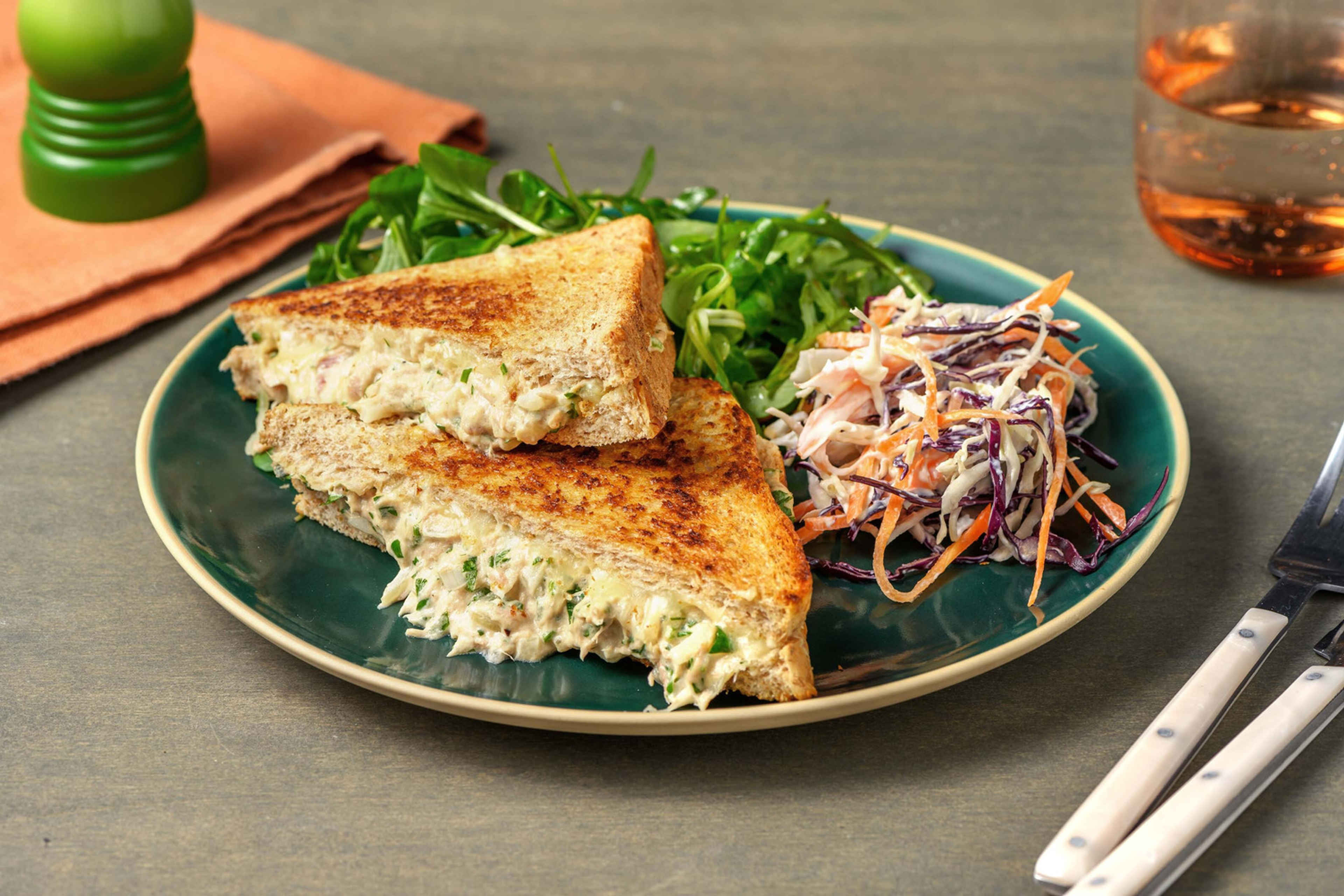 Tuna melt sandwich américain thon & cheddar Recette HelloFresh
