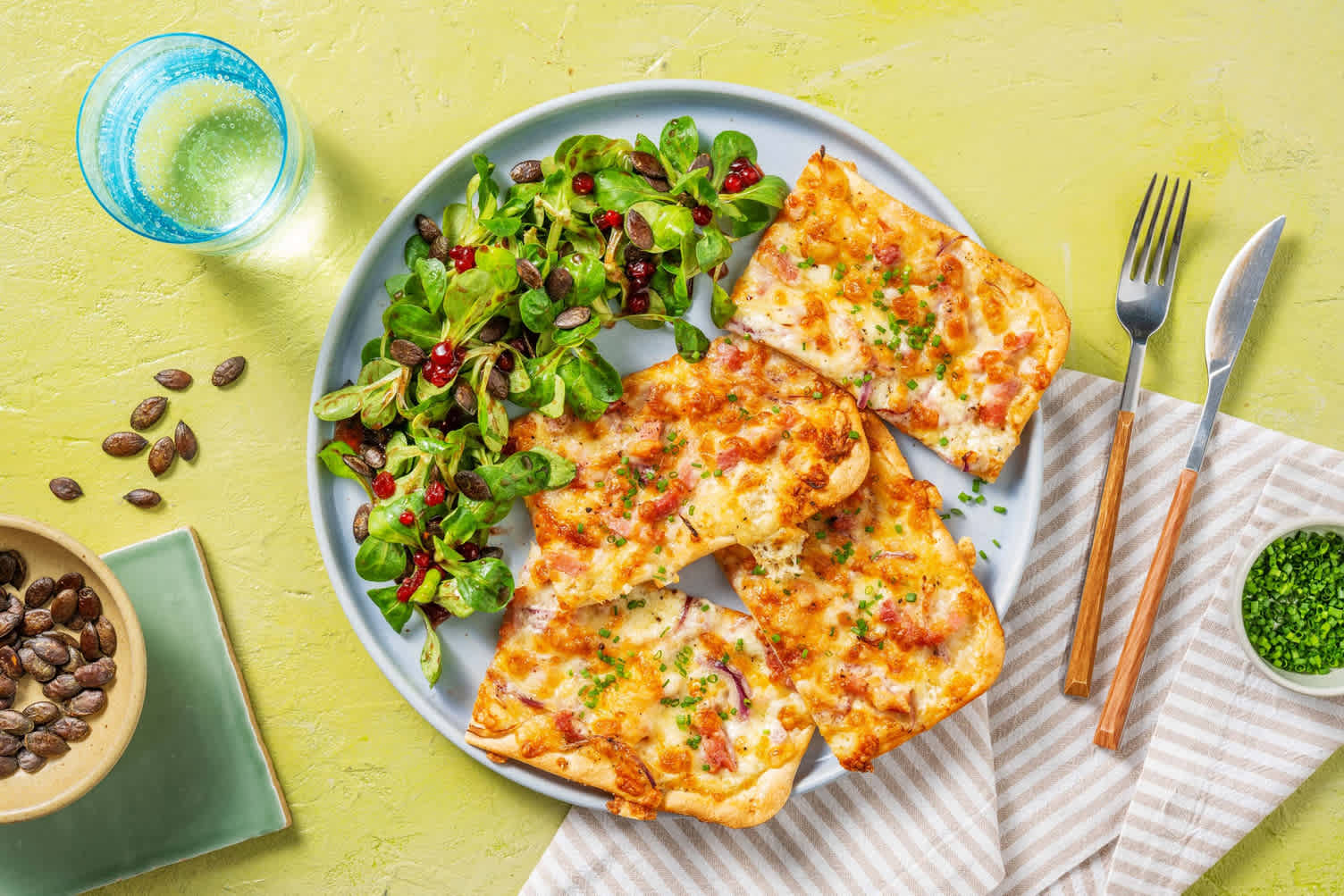 Elsässer Flammkuchen mit Speck