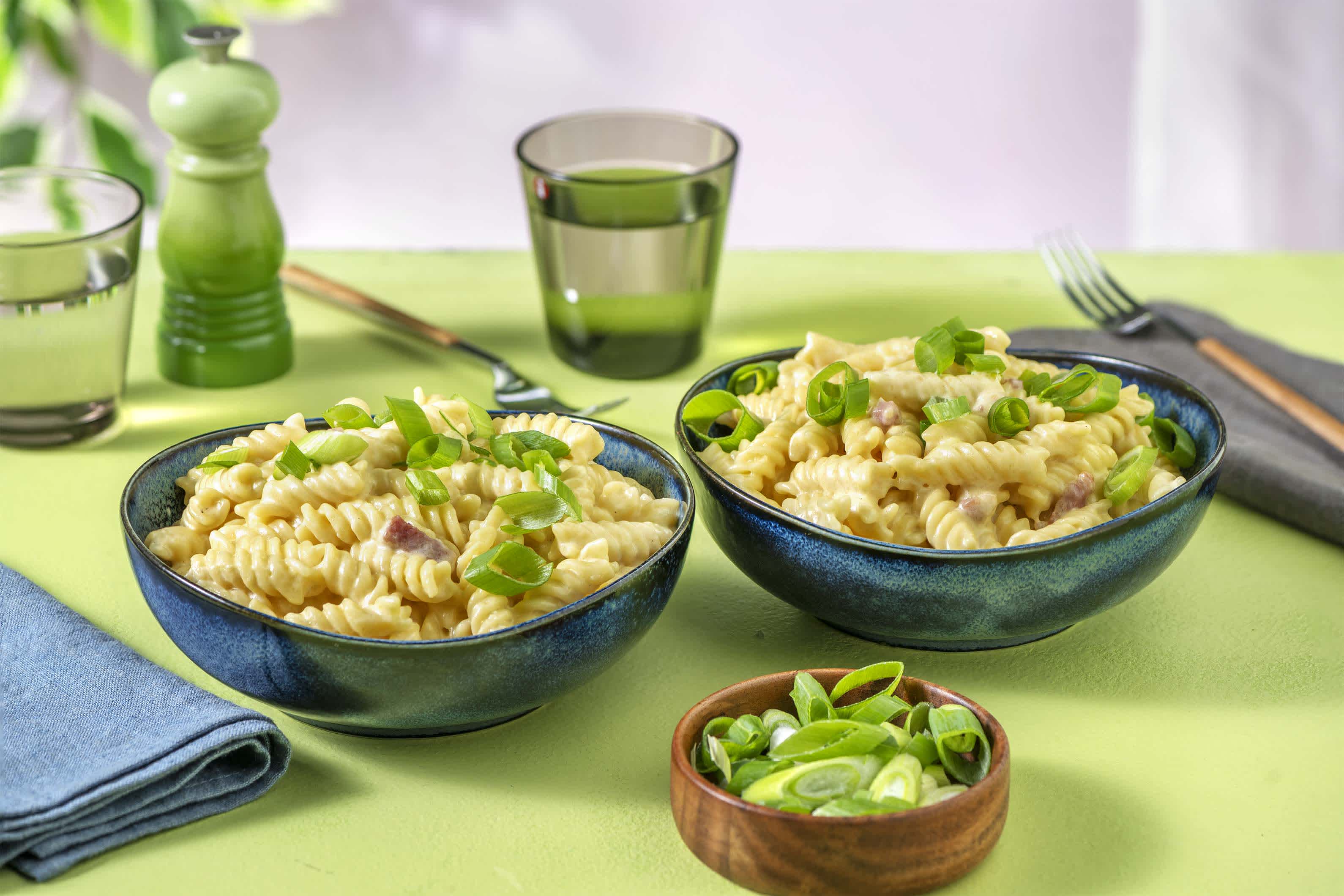 Fusilli in cremiger Bacon-Käse-Soße