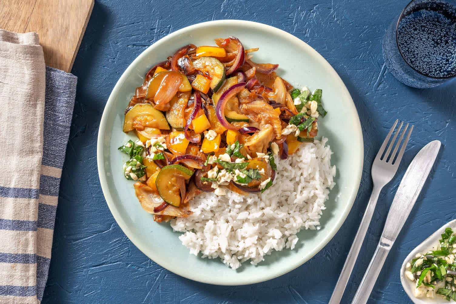 Gemüsepfanne mit Fenchel und Thai-Basilikum