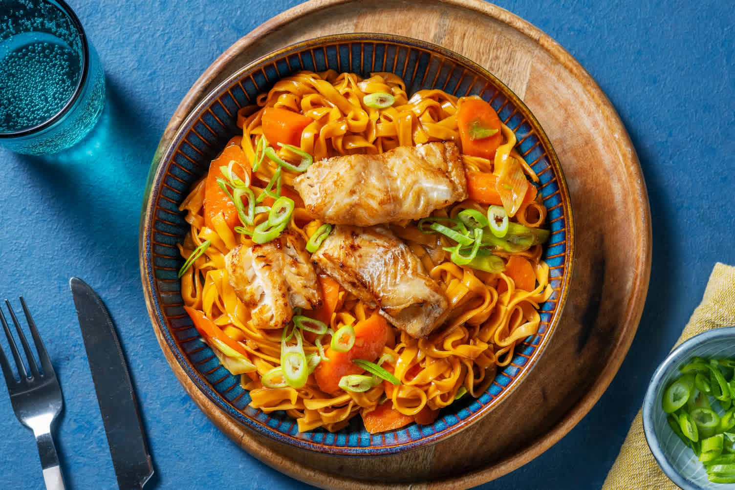 Seehecht in würziger Hoisin-Marinade