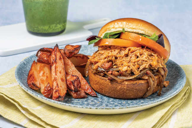 Smokey Pulled Pork & Bacon Jam Burger